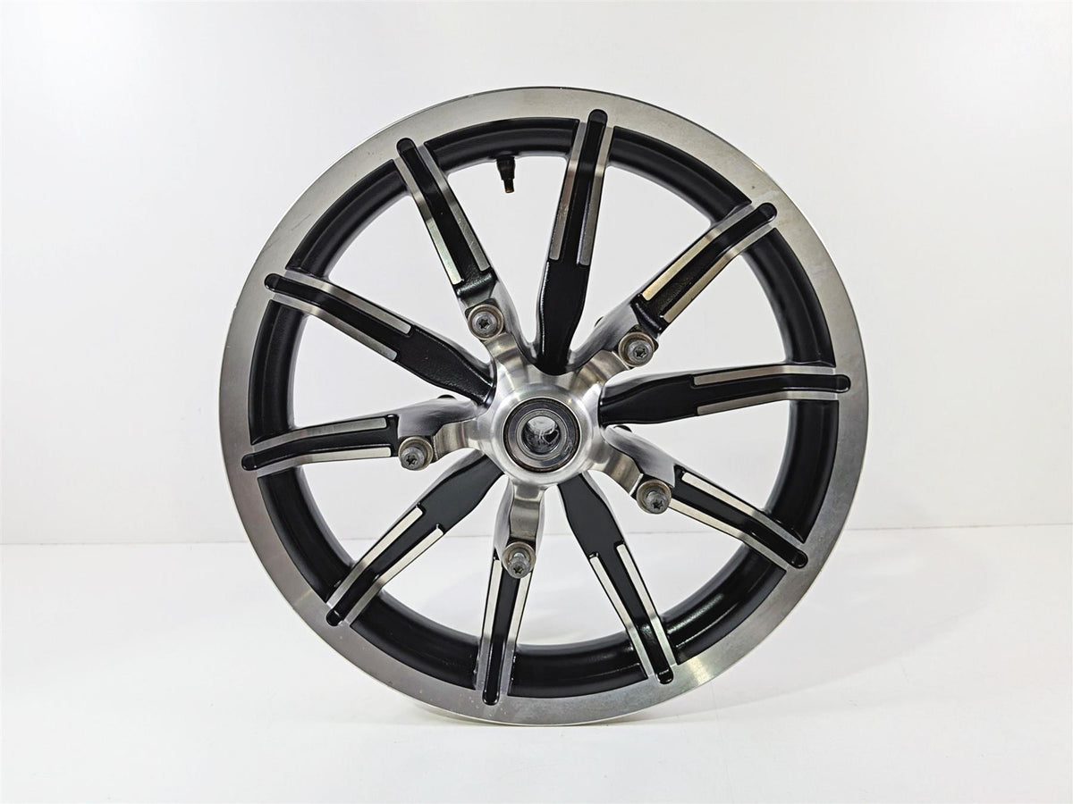 2018 Harley FLHTCU Touring Electra Glide Straight 17x3 10Sp Front Wheel 43300019-Mototech271