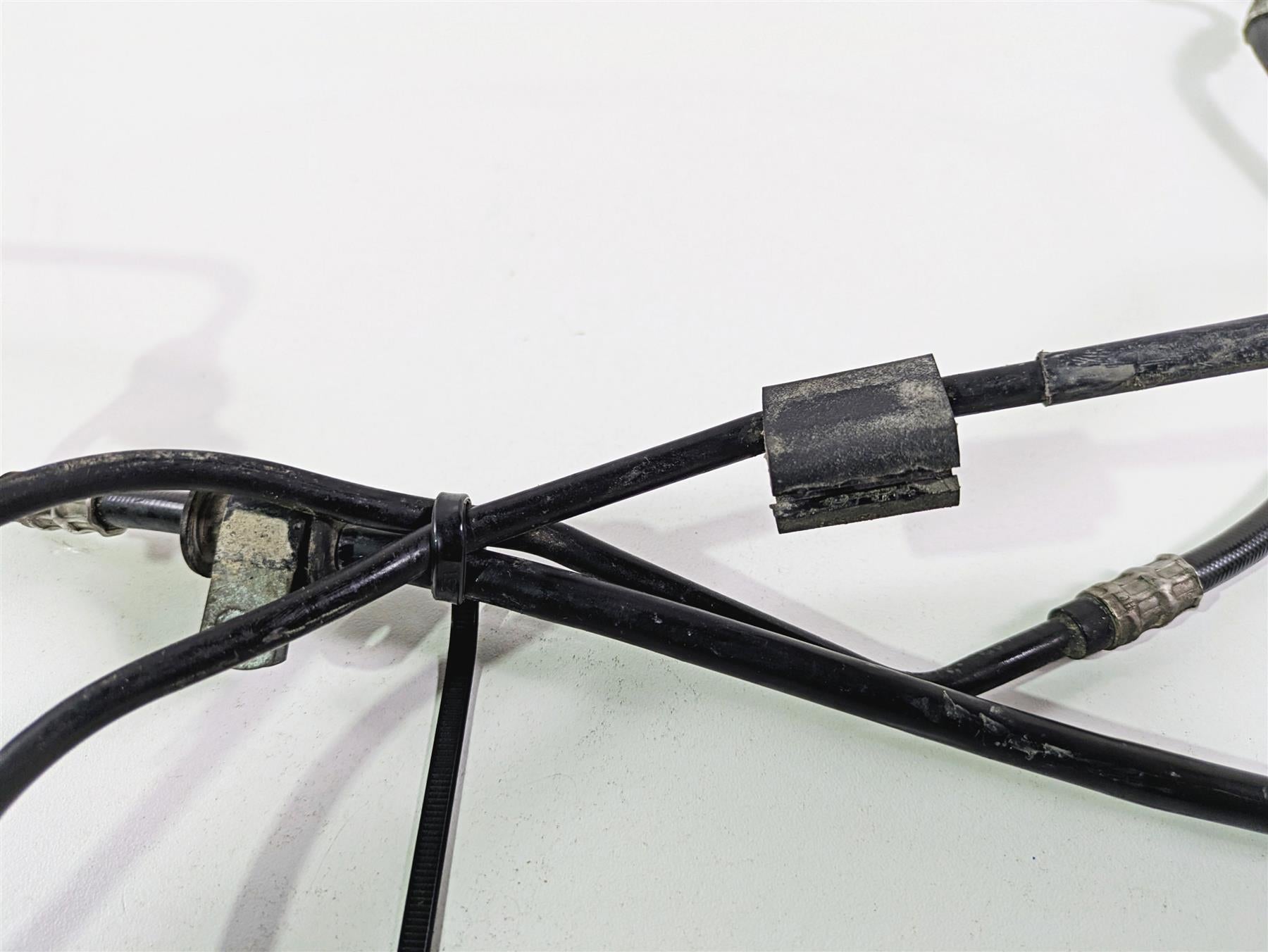 2018 Harley FLHCS Softail Heritage 115th Rear Abs Brake Line Set 41800598 {{ shop.shopifyCountryName }} - Mototech271