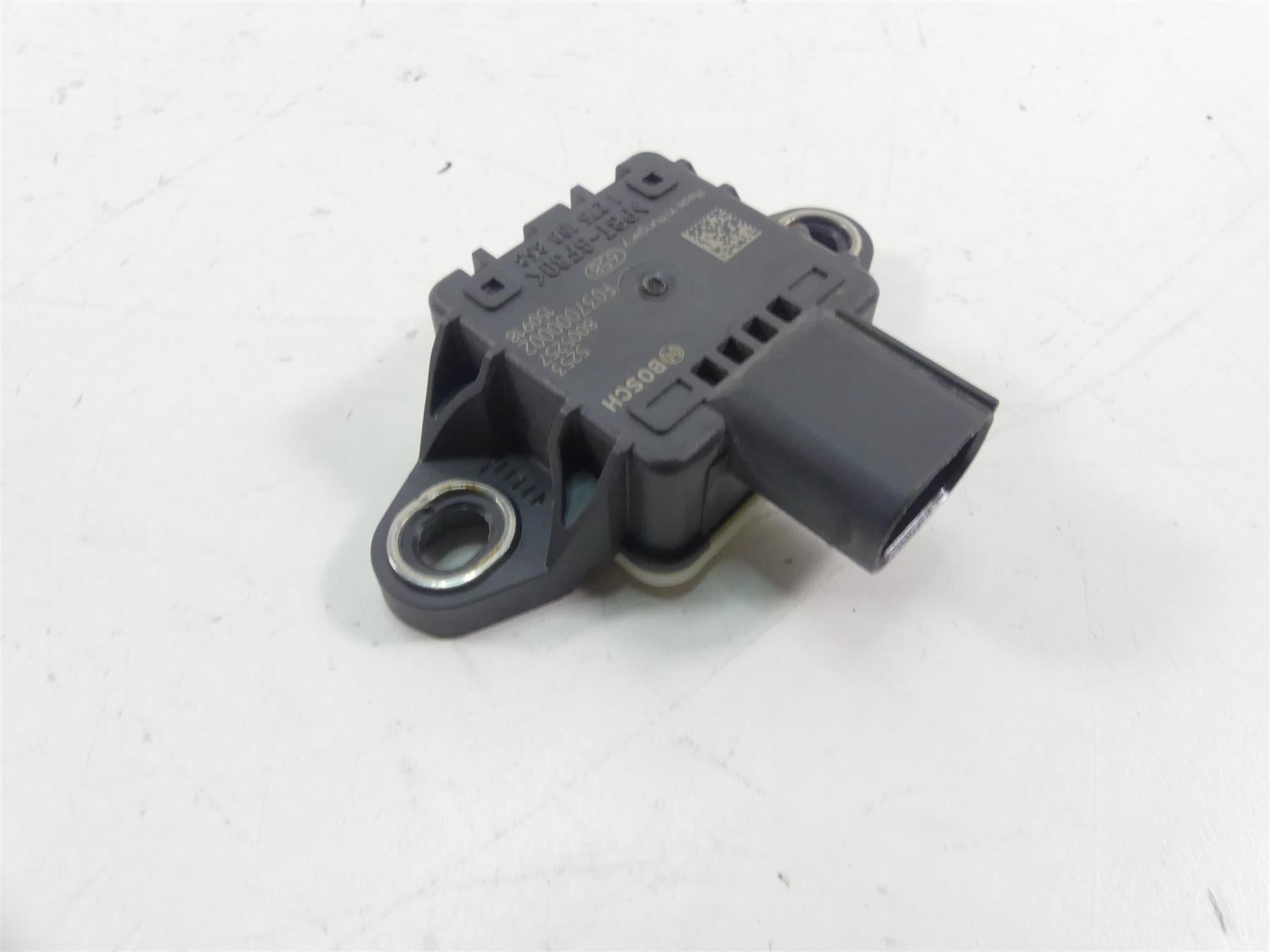 2016 KTM 1290 Superduke R Bosch Lean Angle Sloping Position Sensor 60342090000 {{ shop.shopifyCountryName }} - Mototech271