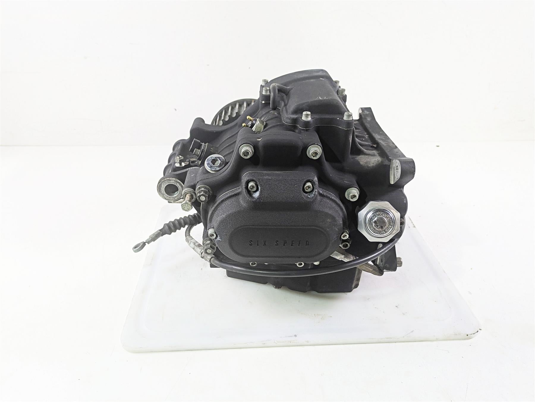 2010 Harley Dyna FXDB Street Bob 6-Speed Transmission Grear Box 33083-10A {{ shop.shopifyCountryName }} - Mototech271