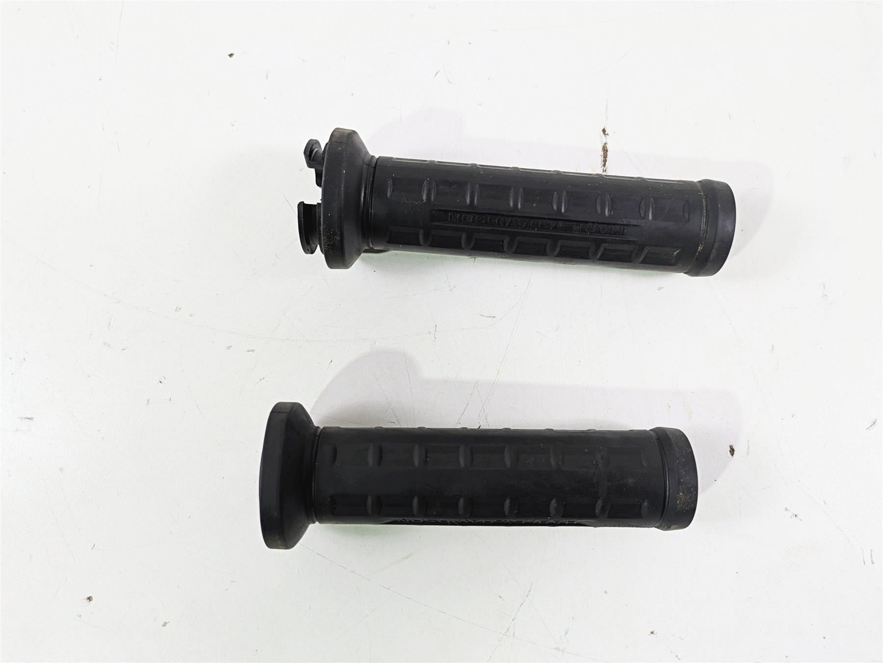 2024 Harley Sportster RH975 S Left Right Hand Grip Set 56100386 {{ shop.shopifyCountryName }} - Mototech271