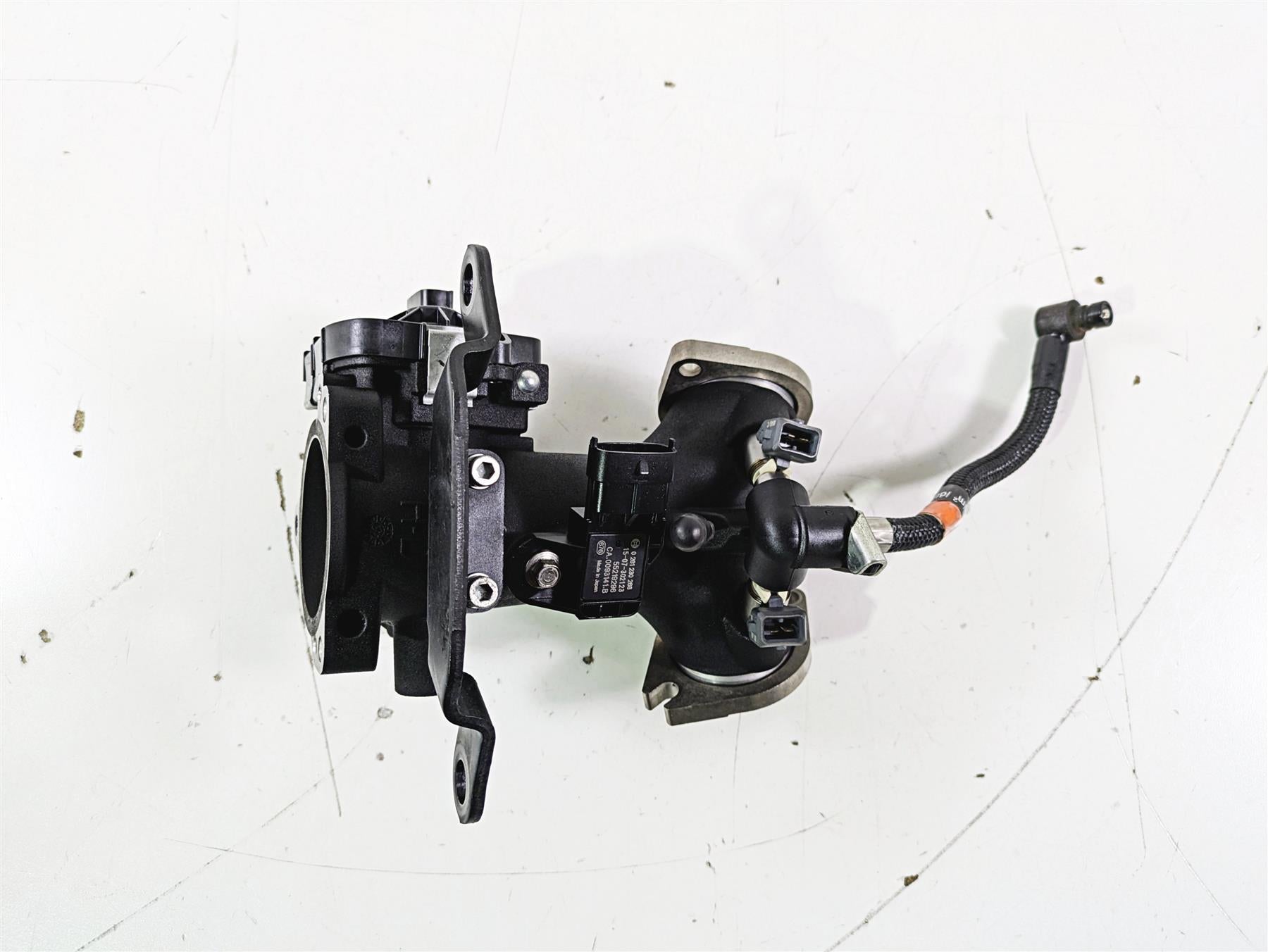 2016 Harley Touring FLTRX Road Glide Throttle Body 27685-11A 27200002 {{ shop.shopifyCountryName }} - Mototech271