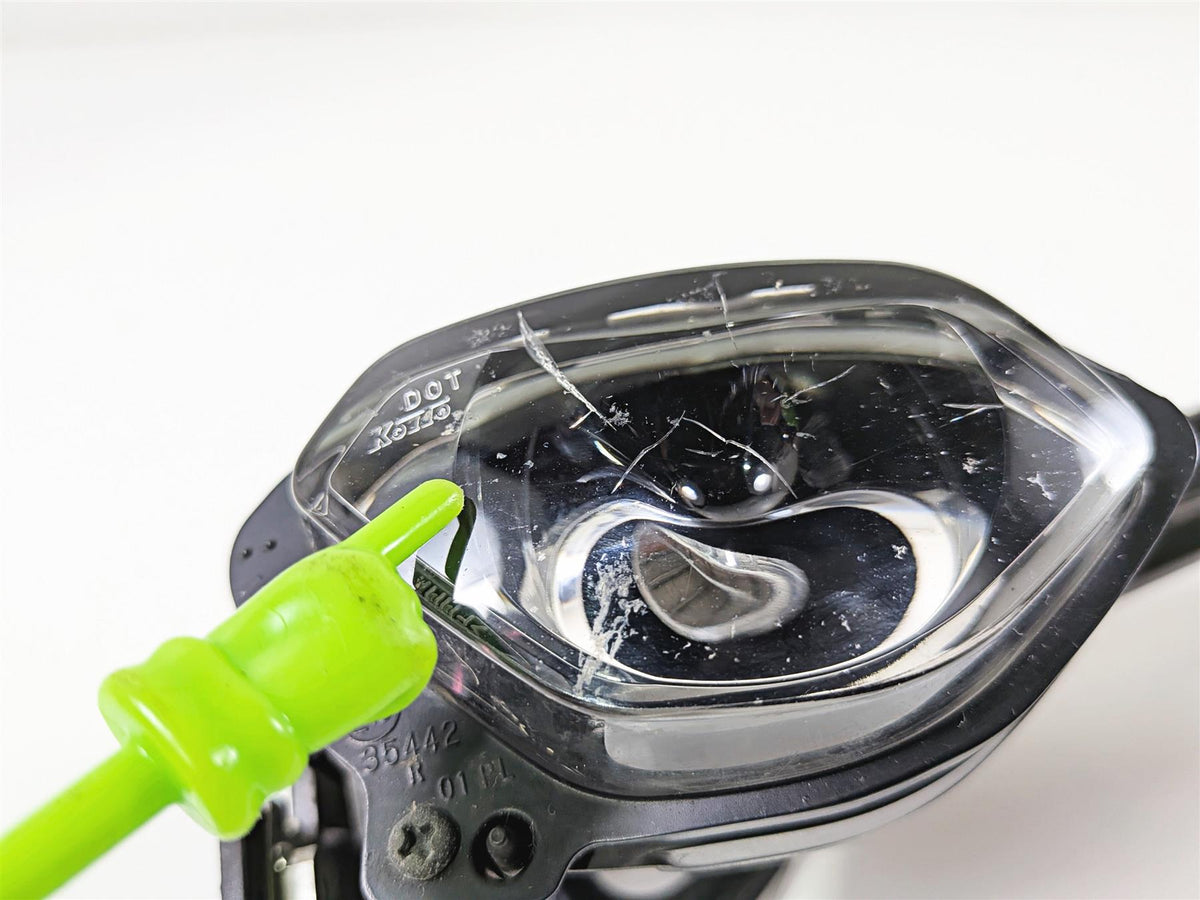2022 Yamaha YZF R1 R1M RN65 Headlight Head Light Lamp Scratched B3L-84300-00-00-Mototech271