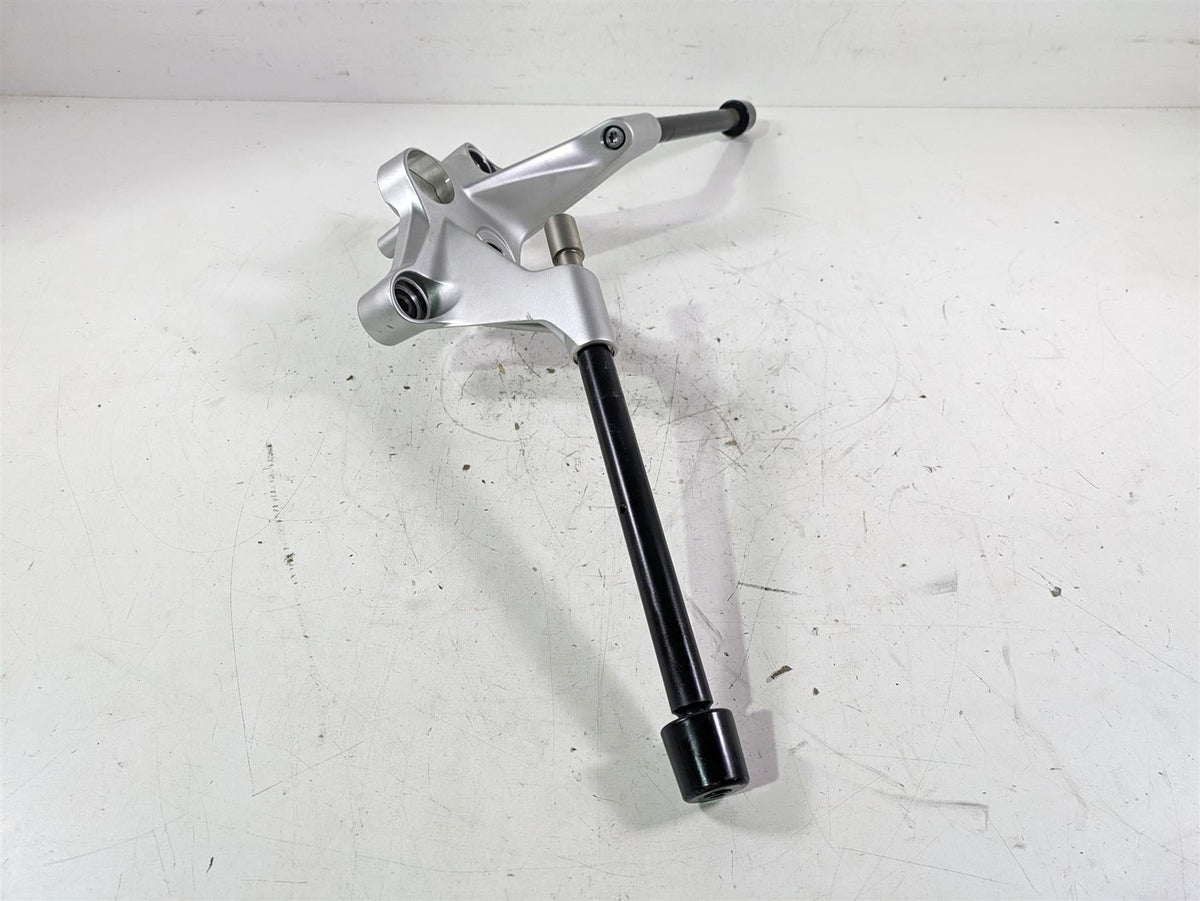 2022 BMW R1250 RT K052 Upper Triple Tree Handle Bar Clamp Set 31428392390 {{ shop.shopifyCountryName }} - Mototech271