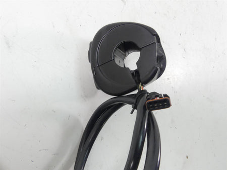 2018 Harley Softail FXBB Street Bob Left Hand Lights Control Switch 71500292 {{ shop.shopifyCountryName }} - Mototech271