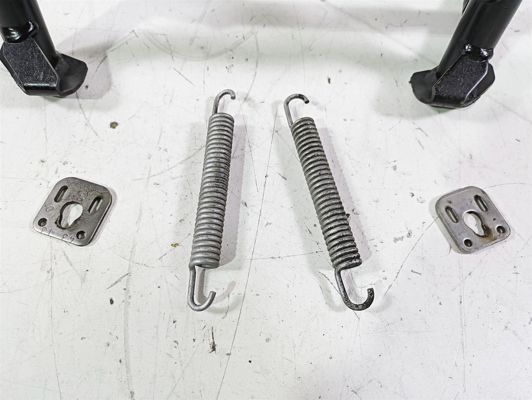2014 BMW R1200 RT RTW K52 Center Kickstand Kick Stand 46528532725 {{ shop.shopifyCountryName }} - Mototech271