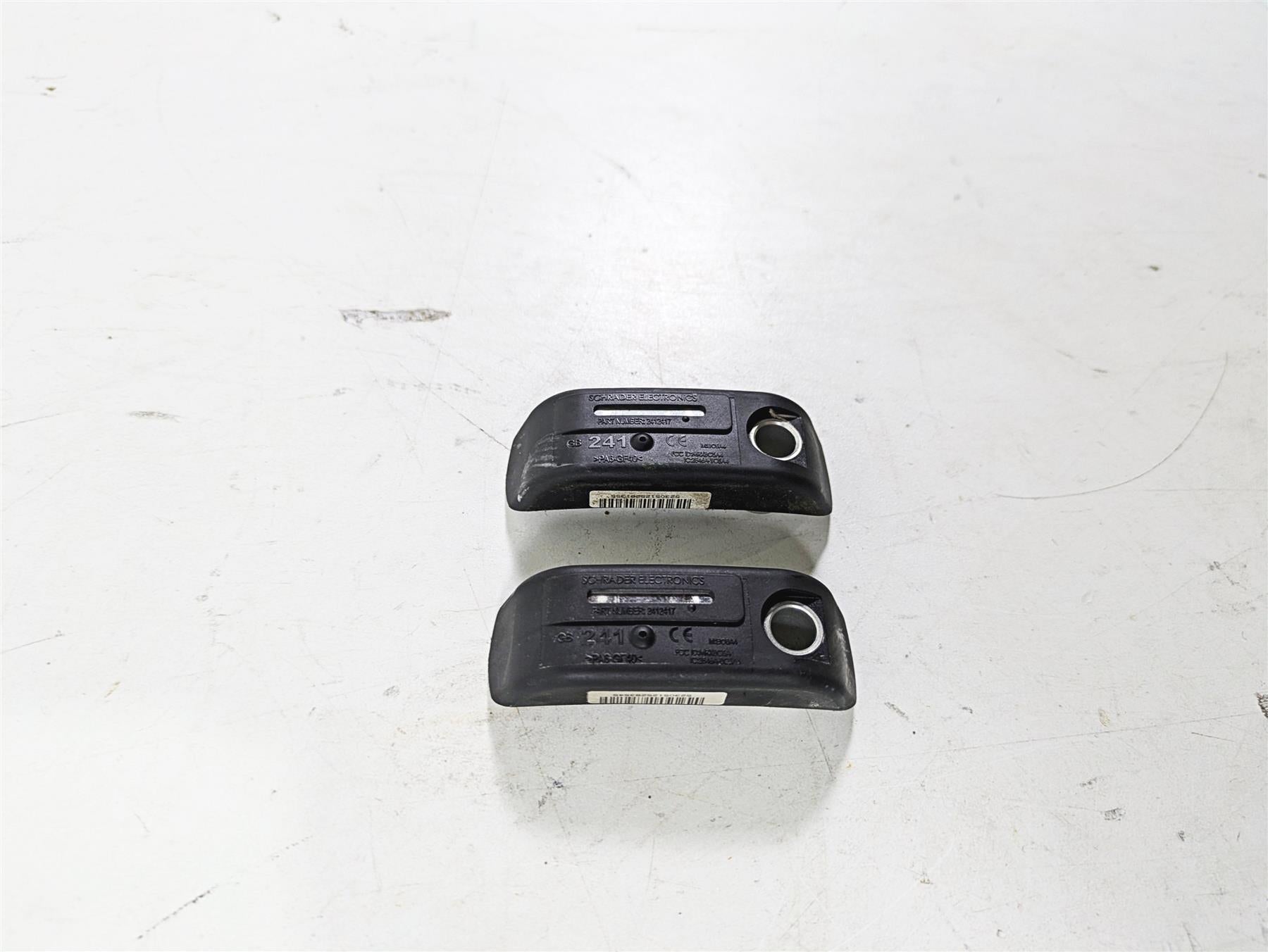 2018 Indian Chieftain Limited Tire Pressure Sensor Set 2412417 {{ shop.shopifyCountryName }} - Mototech271