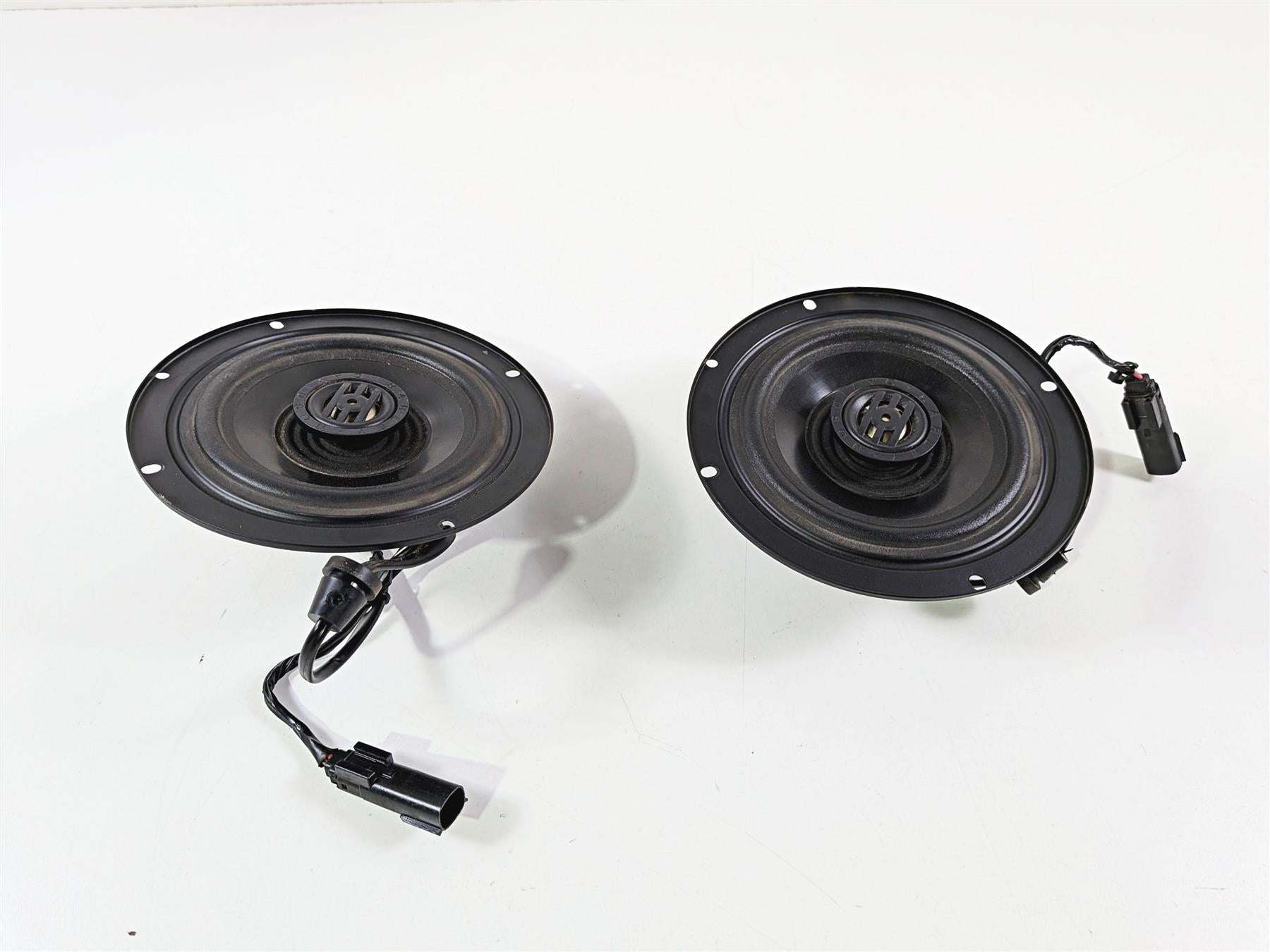 2018 Harley FLHTCU Touring Electra Glide Left Right Front Speaker Set 76000096-Mototech271