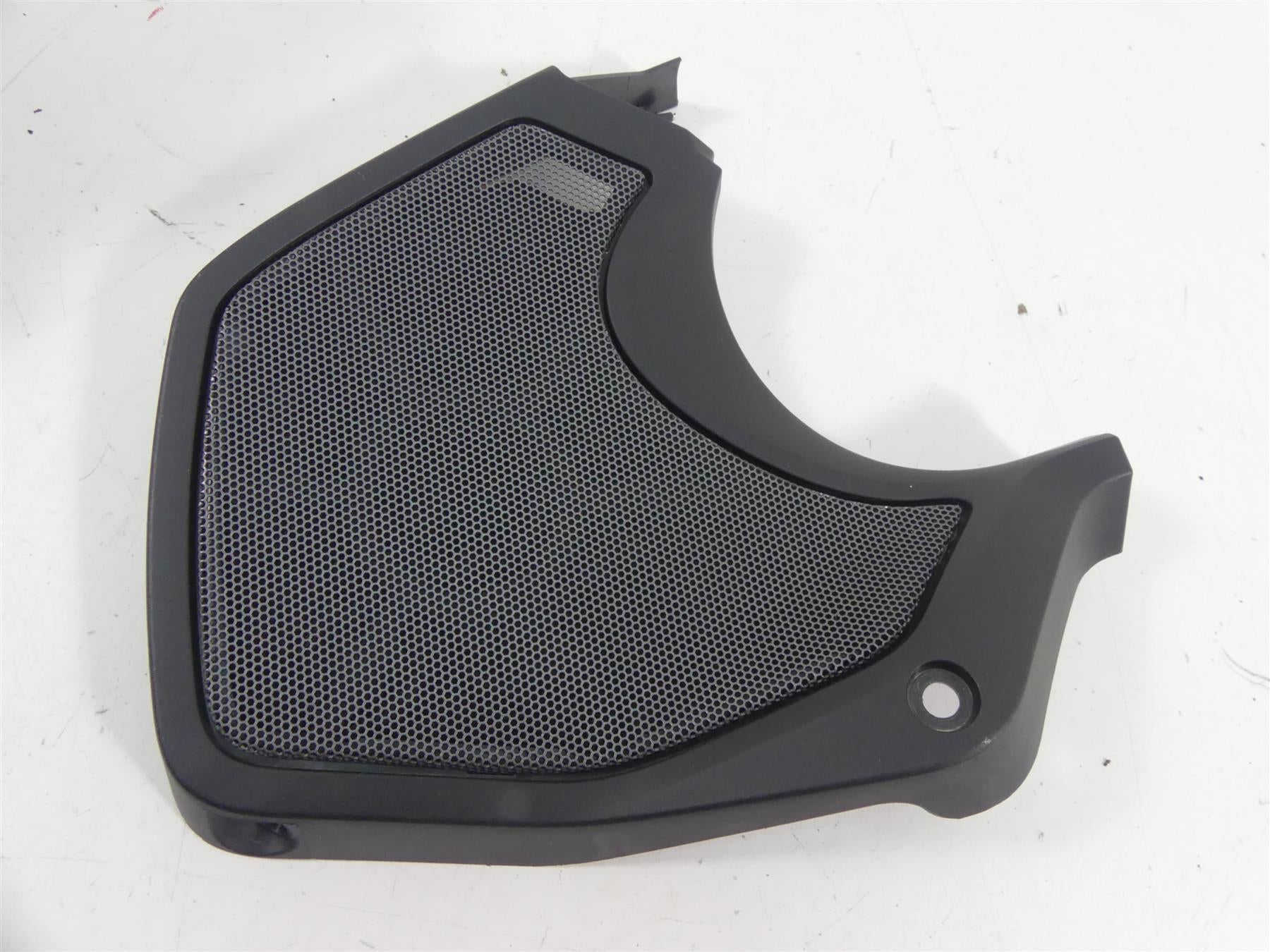2017 BMW R1200RT K52 Left Right Speaker Cover Set 46638529412 46638529411 {{ shop.shopifyCountryName }} - Mototech271