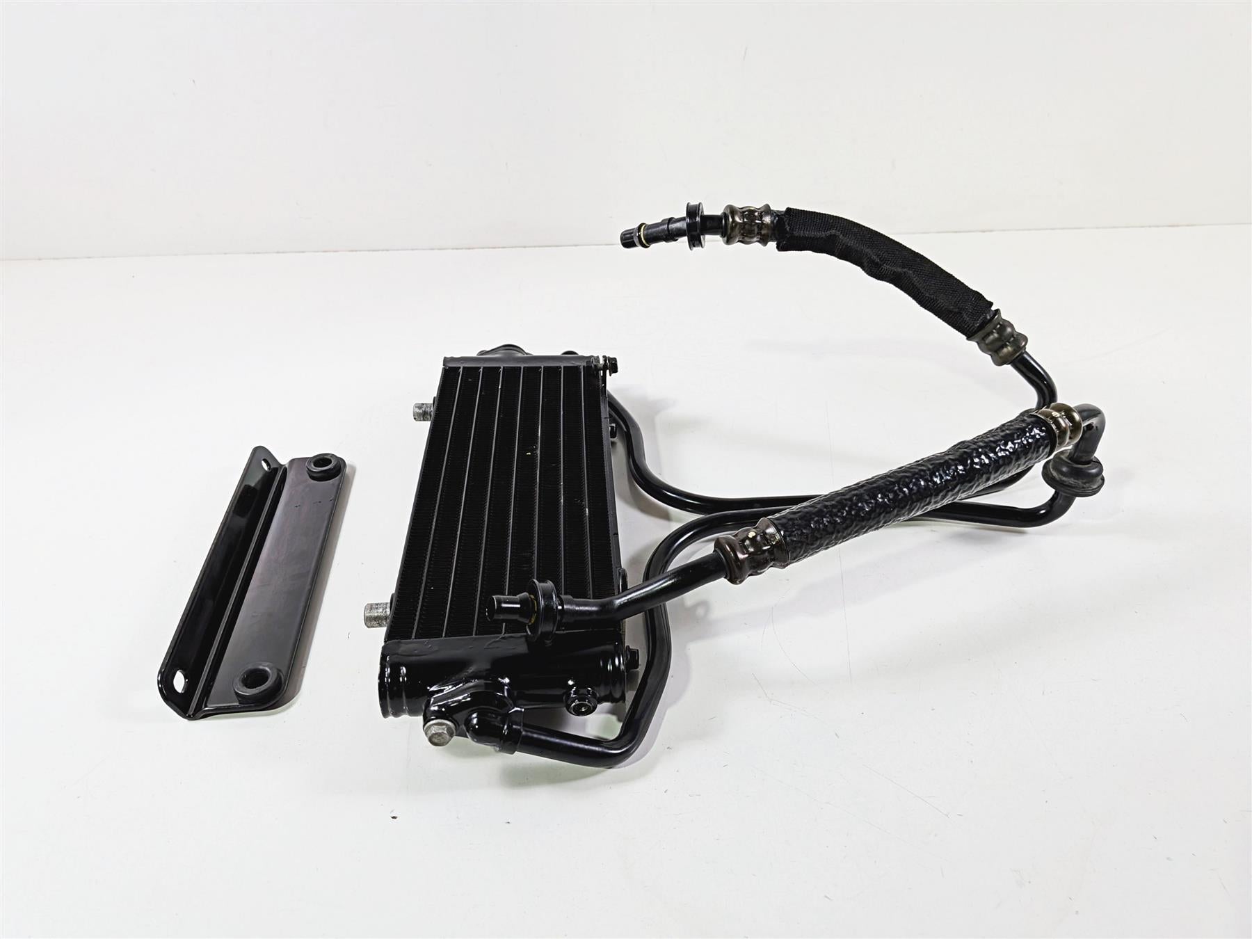 2013 Harley VRSCDX Night Rod Special Oil Cooler & Line Set - No Leaks 26723-04-Mototech271