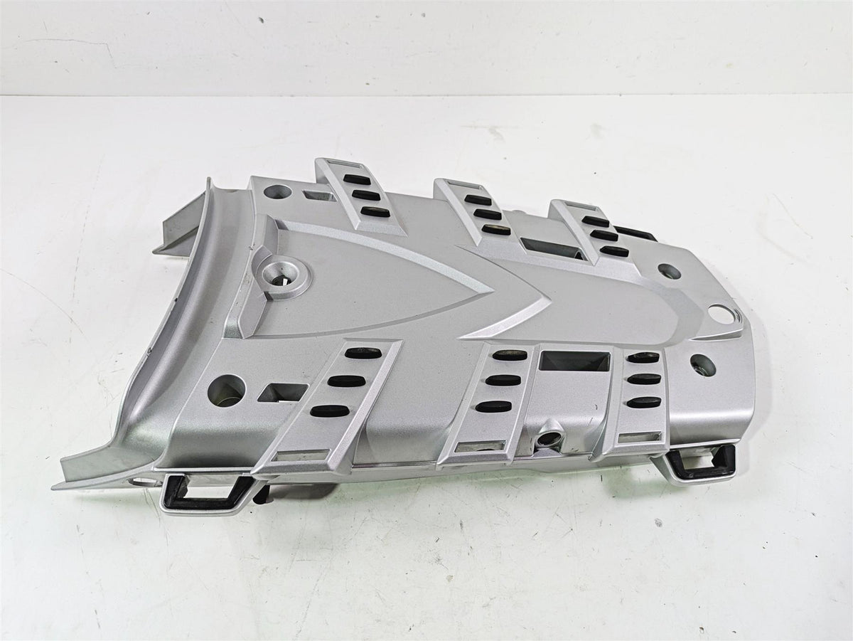 2010 BMW R1200GS K25 Rear Top Luggage Rack Carrier Bracket 46547698454 {{ shop.shopifyCountryName }} - Mototech271