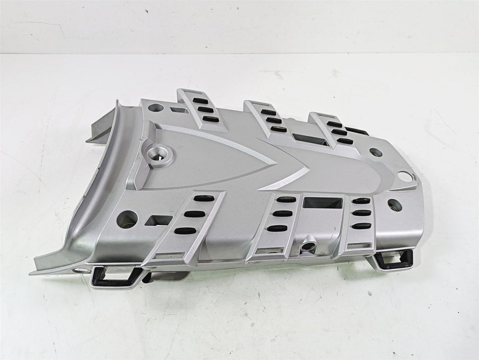 2010 BMW R1200GS K25 Rear Top Luggage Rack Carrier Bracket 46547698454 {{ shop.shopifyCountryName }} - Mototech271