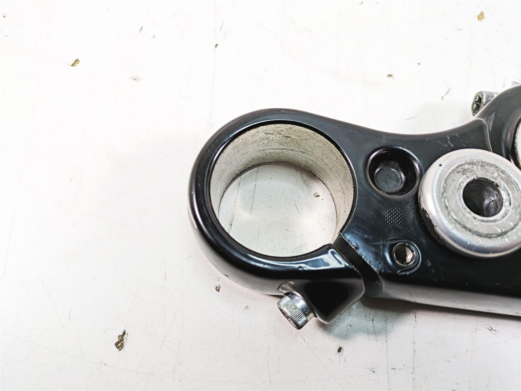 2020 Harley Softail FXBB Street Bob Upper Triple Tree Clamp 49mm 45900174 {{ shop.shopifyCountryName }} - Mototech271