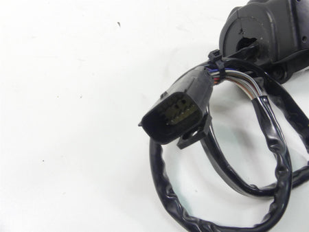 2013 Harley Touring FLHTP Electra Glide Right Cruise Control Switch 71684-06A {{ shop.shopifyCountryName }} - Mototech271