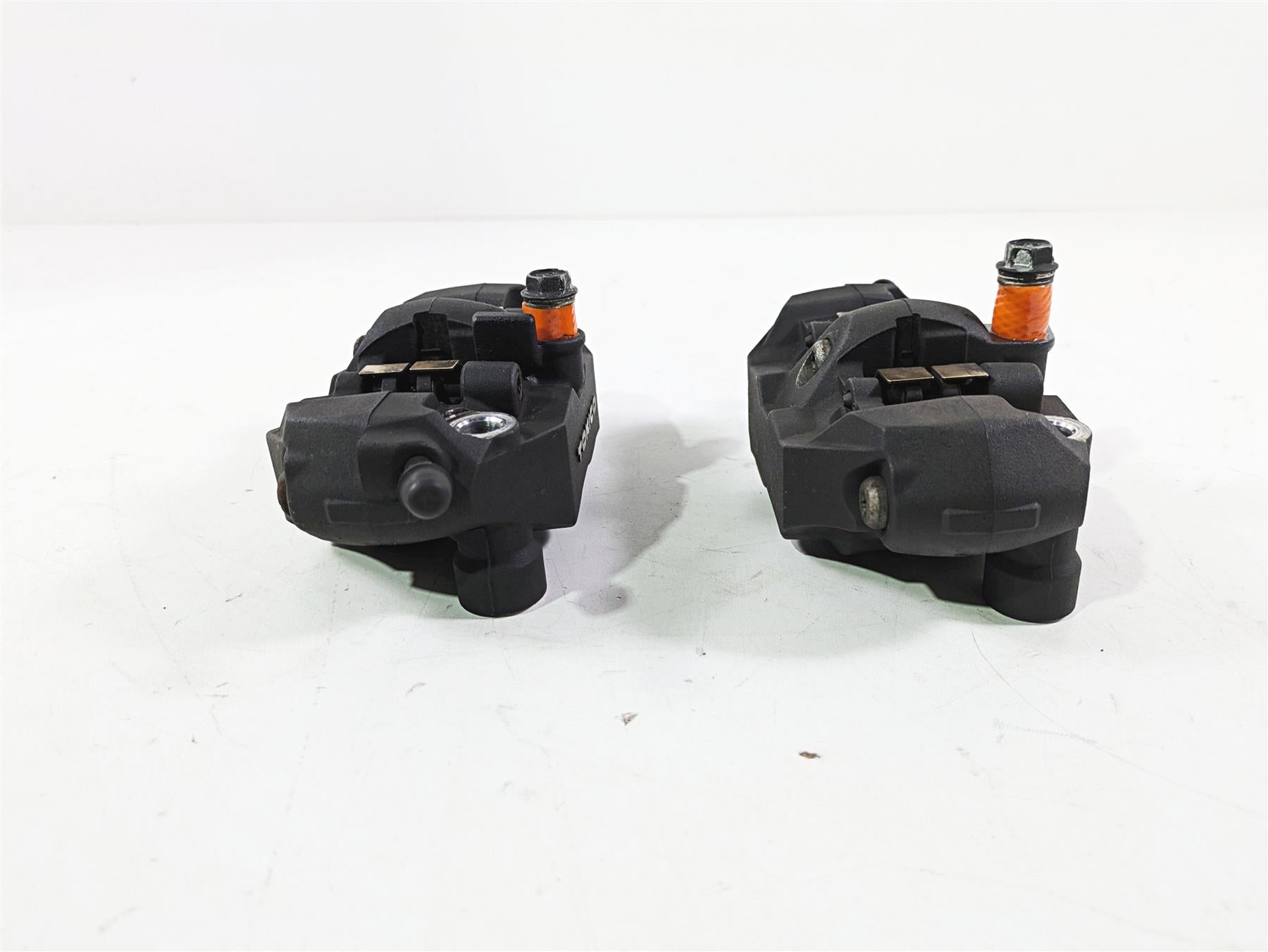 2008 Suzuki GSXR600 Front Brake Caliper Set Tokico 59100-41G30-999 {{ shop.shopifyCountryName }} - Mototech271