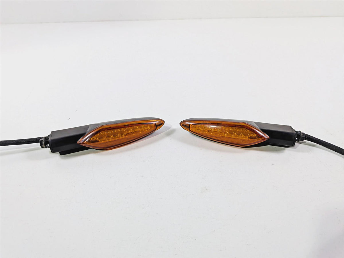2016 Victory Cross Country Front Black Blinker Turn Signal Set 2411114 {{ shop.shopifyCountryName }} - Mototech271