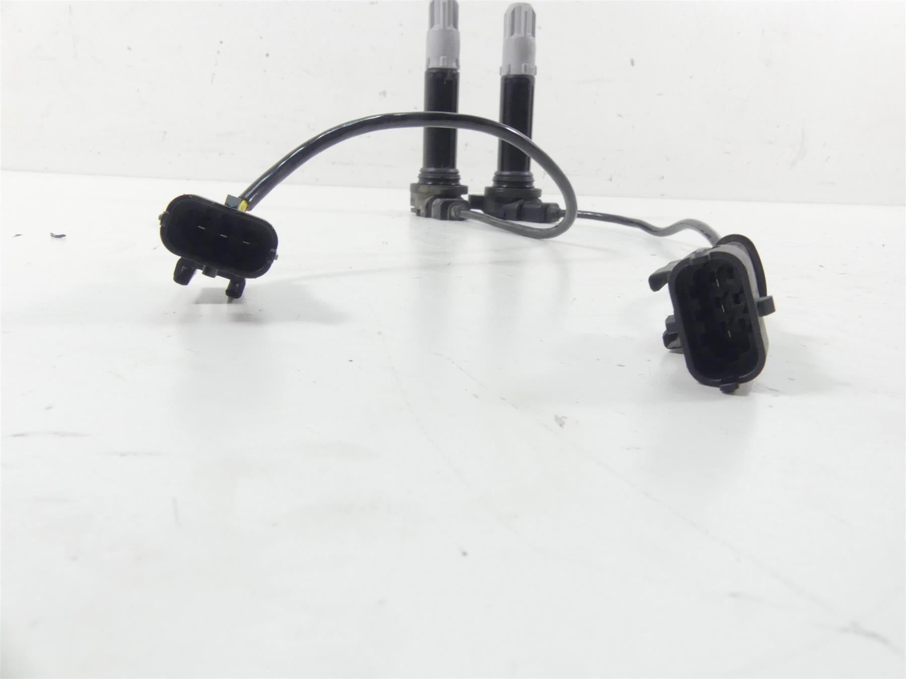 2018 Ducati Hypermotard 939 SP Beru Ignition Coil Set -Tested 38010145B {{ shop.shopifyCountryName }} - Mototech271