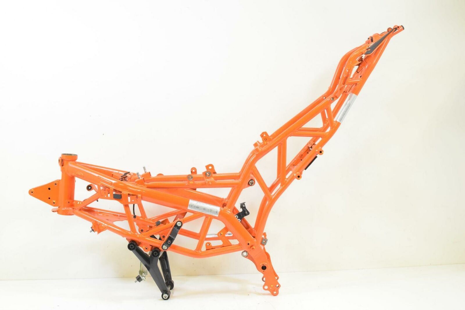 2018 KTM RC390 RC 390 Duke Straight Main Frame Chassis Slvg 93003001100EB {{ shop.shopifyCountryName }} - Mototech271