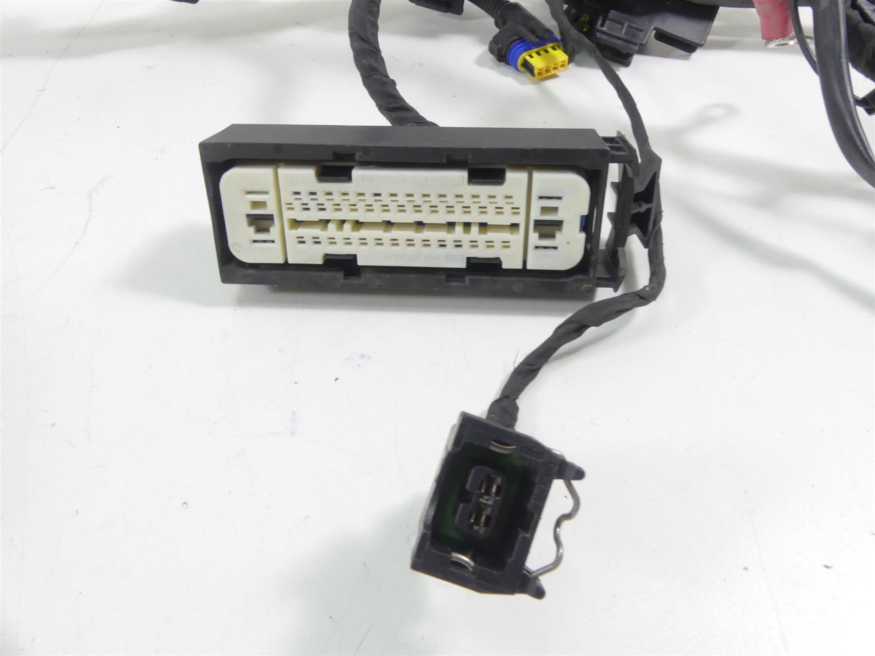 2009 BMW R1200GS K25 Main & Engine Abs Wiring Harness Loom - Read 61117712018 {{ shop.shopifyCountryName }} - Mototech271