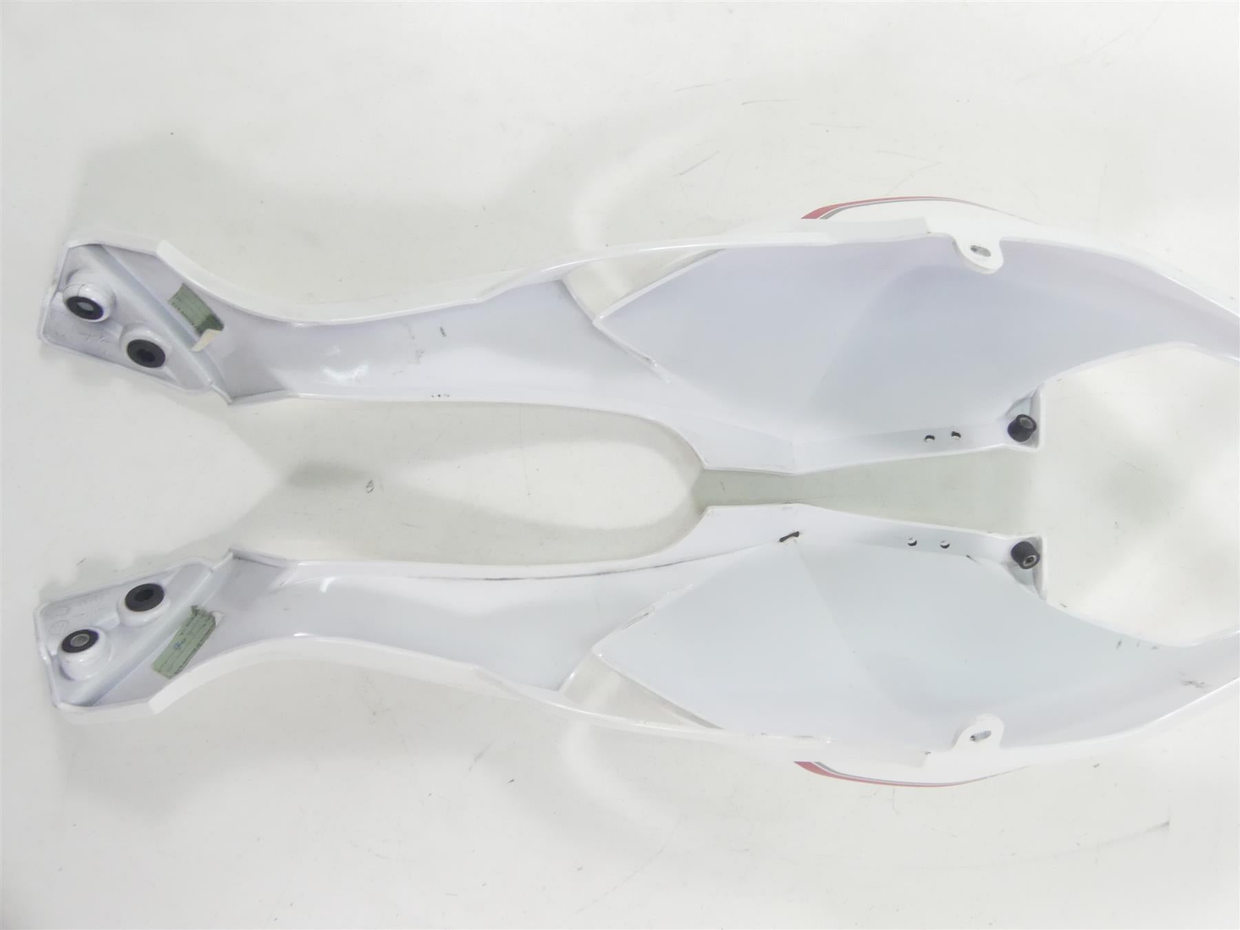 2012 Mv Agusta Brutale 1090 R Tail Side Cover Fairing Set 8000B6694 8000B6693 {{ shop.shopifyCountryName }} - Mototech271