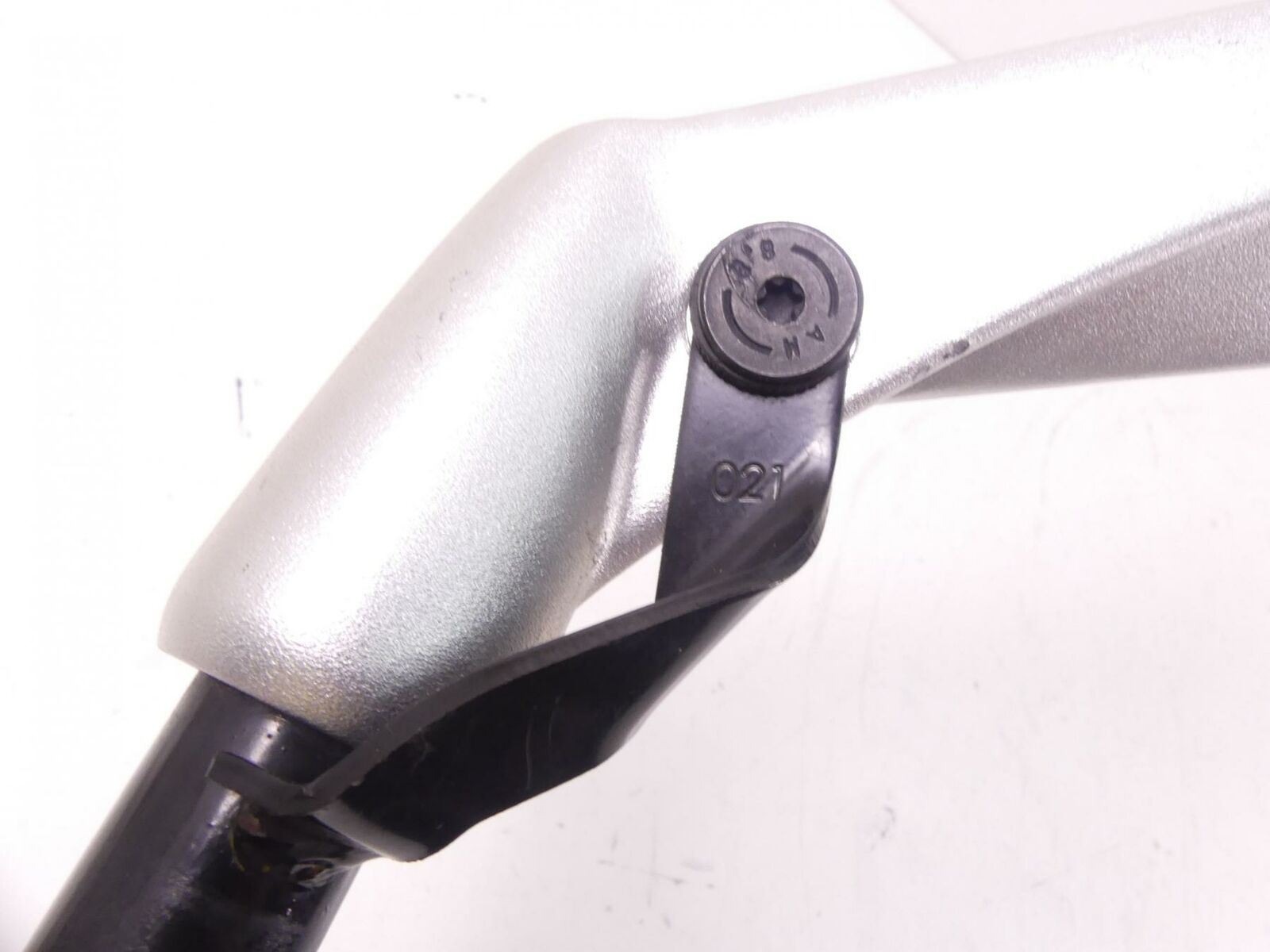 2012 BMW K1600GTL K48 Straight Left Handle Bar Handlebar 32717728285 {{ shop.shopifyCountryName }} - Mototech271