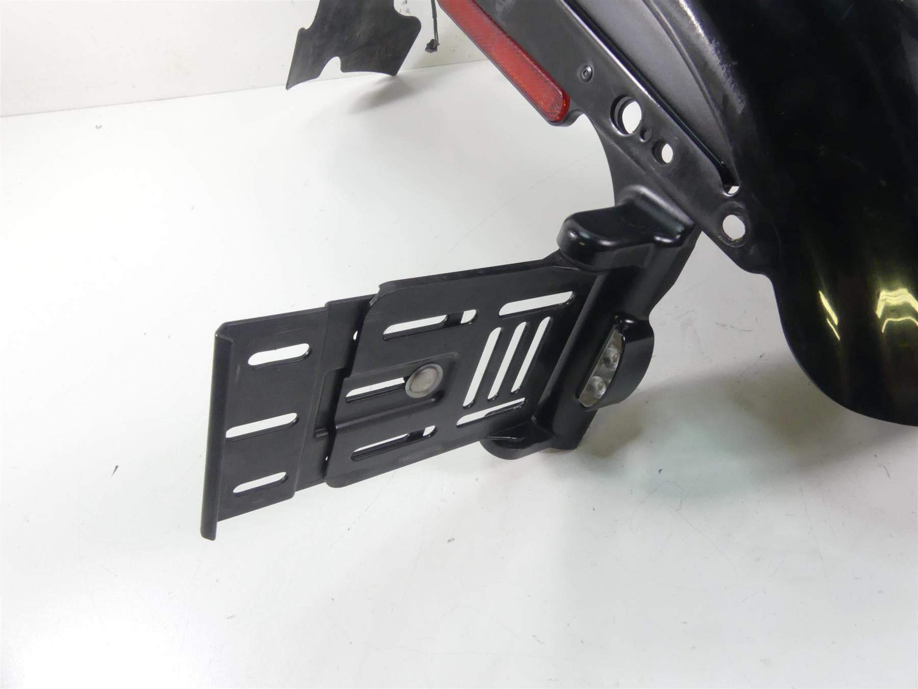 2007 Harley Sportster XL1200 Nightster Rear Fender & Side Plate Holder 59847-10 {{ shop.shopifyCountryName }} - Mototech271