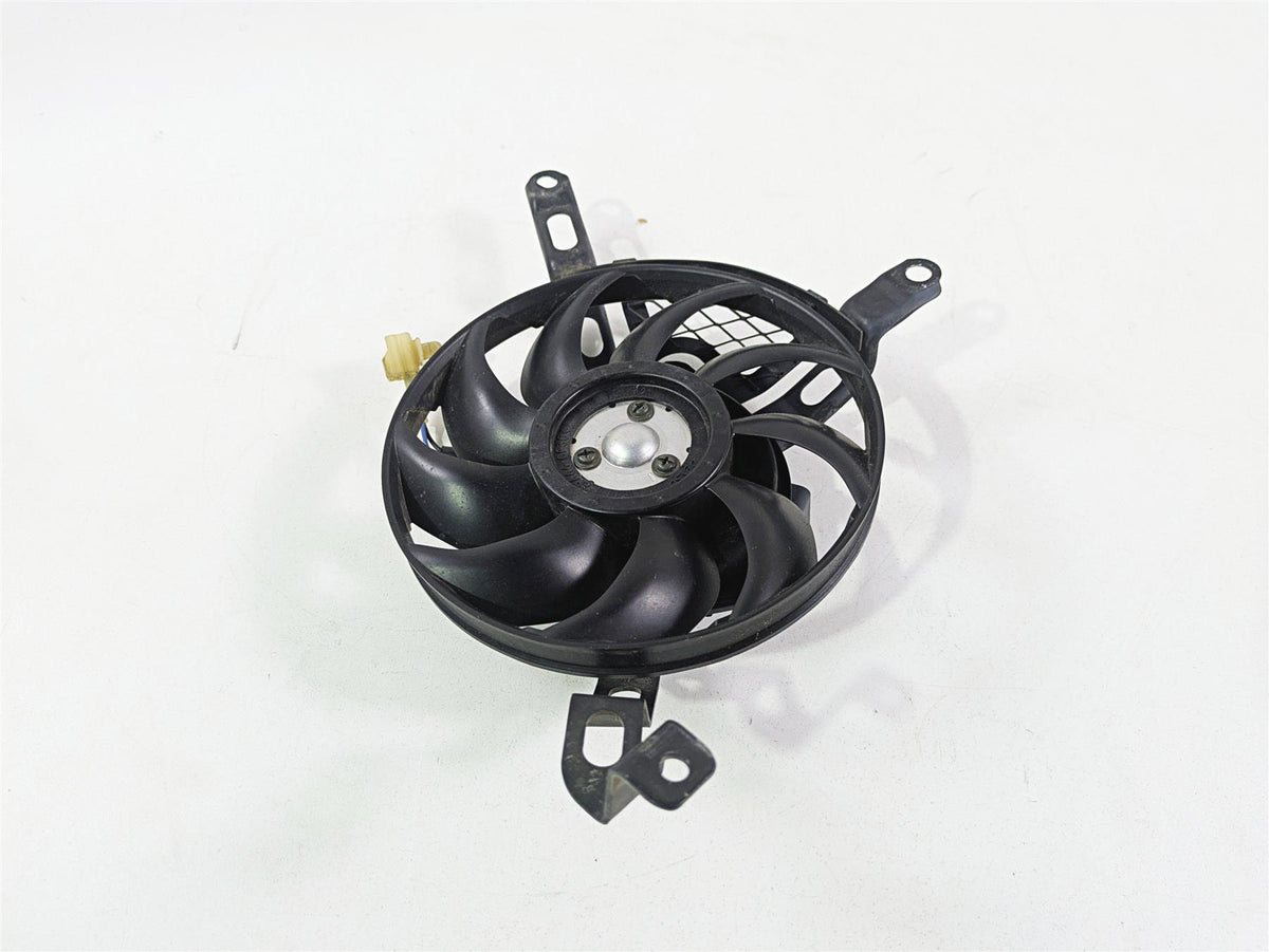 2006 Suzuki GSXR1000 K6 Cooler Radiator Fan - Tested 17800-41G00 {{ shop.shopifyCountryName }} - Mototech271