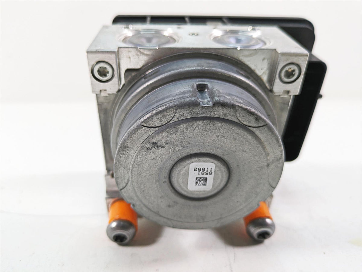 2016 BMW R1200R K53 Abs Brake Pump Unit Module 34518561705 34518566956 {{ shop.shopifyCountryName }} - Mototech271