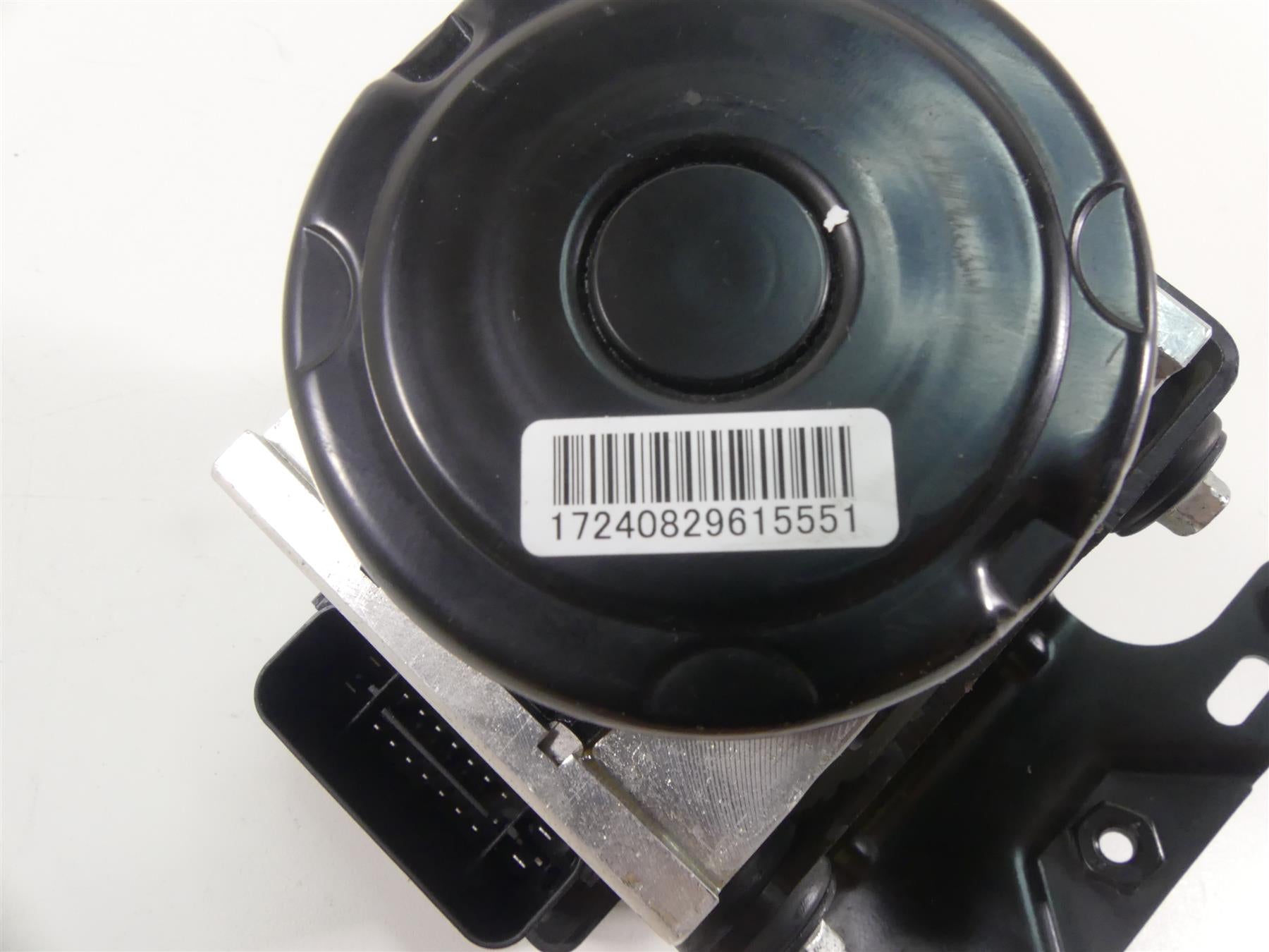 2016 Moto Guzzi V7 II Special 750 Abs Brake Pump Control Module 2D000101 {{ shop.shopifyCountryName }} - Mototech271