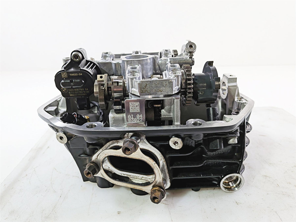 2019 BMW R1250GS K50 Right Cylinder Head Cylinderhead Cam Shaft 7K 11128393757 {{ shop.shopifyCountryName }} - Mototech271