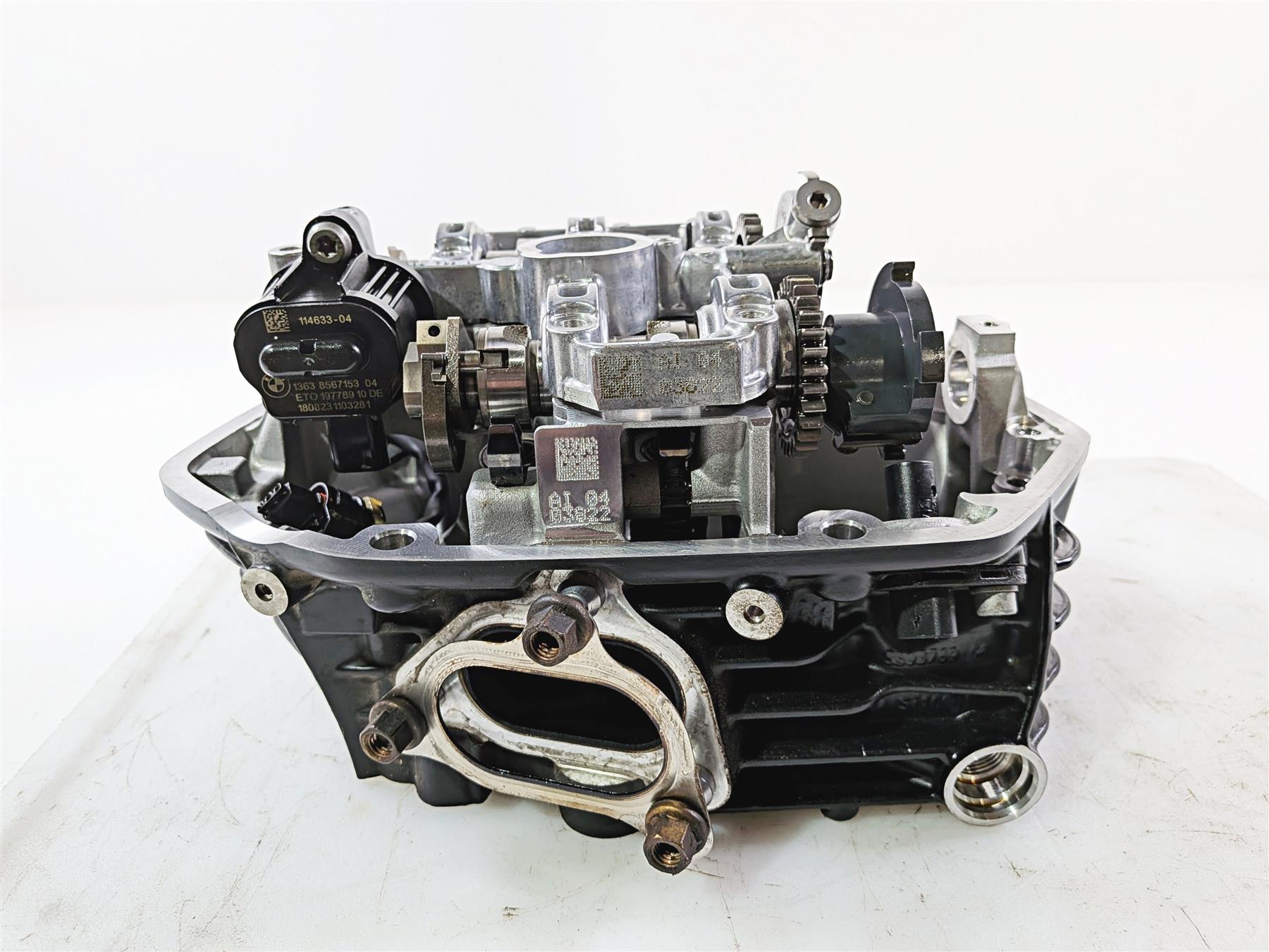 2019 BMW R1250GS K50 Right Cylinder Head Cylinderhead Cam Shaft 7K 11128393757 {{ shop.shopifyCountryName }} - Mototech271