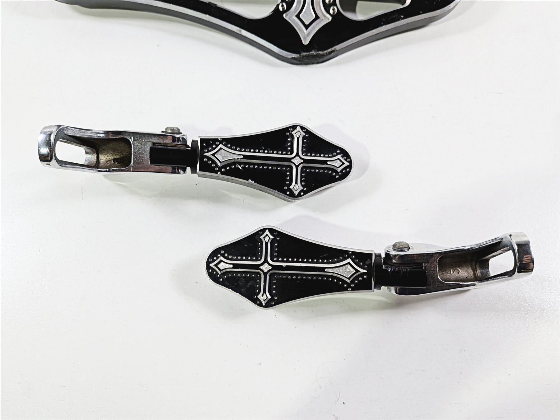 2017 Harley Touring FLHXS Street Glide Precision Billet Darkside Floor Board DRK-410-ALL-BLK {{ shop.shopifyCountryName }} - Mototech271