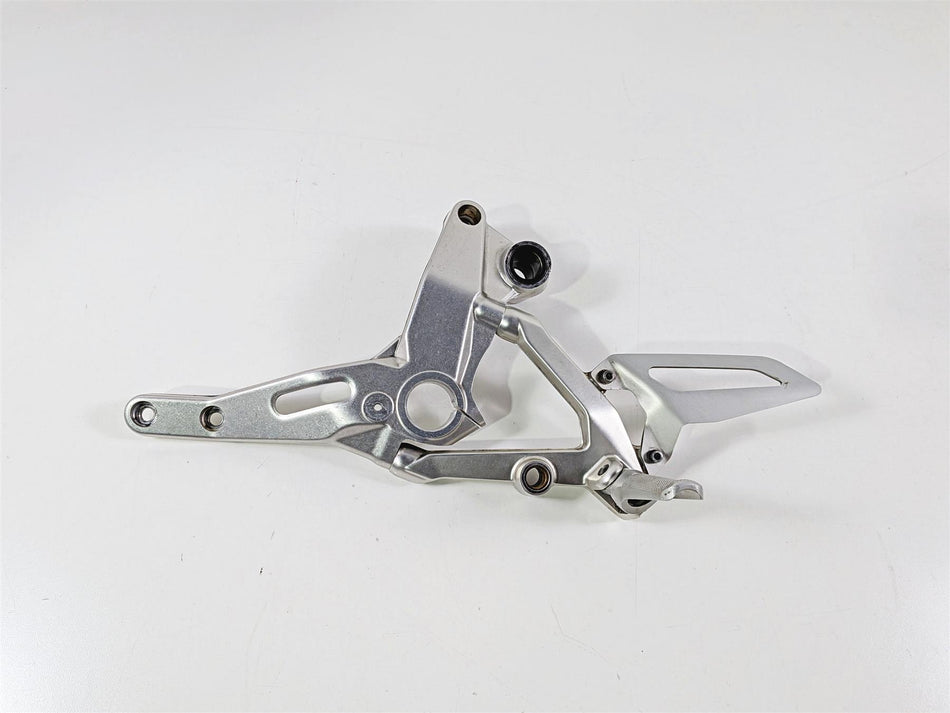 2017 Ducati Panigale 1299 Left Front Foot Peg & Frame Mount 82431861A 8291E061A-Mototech271