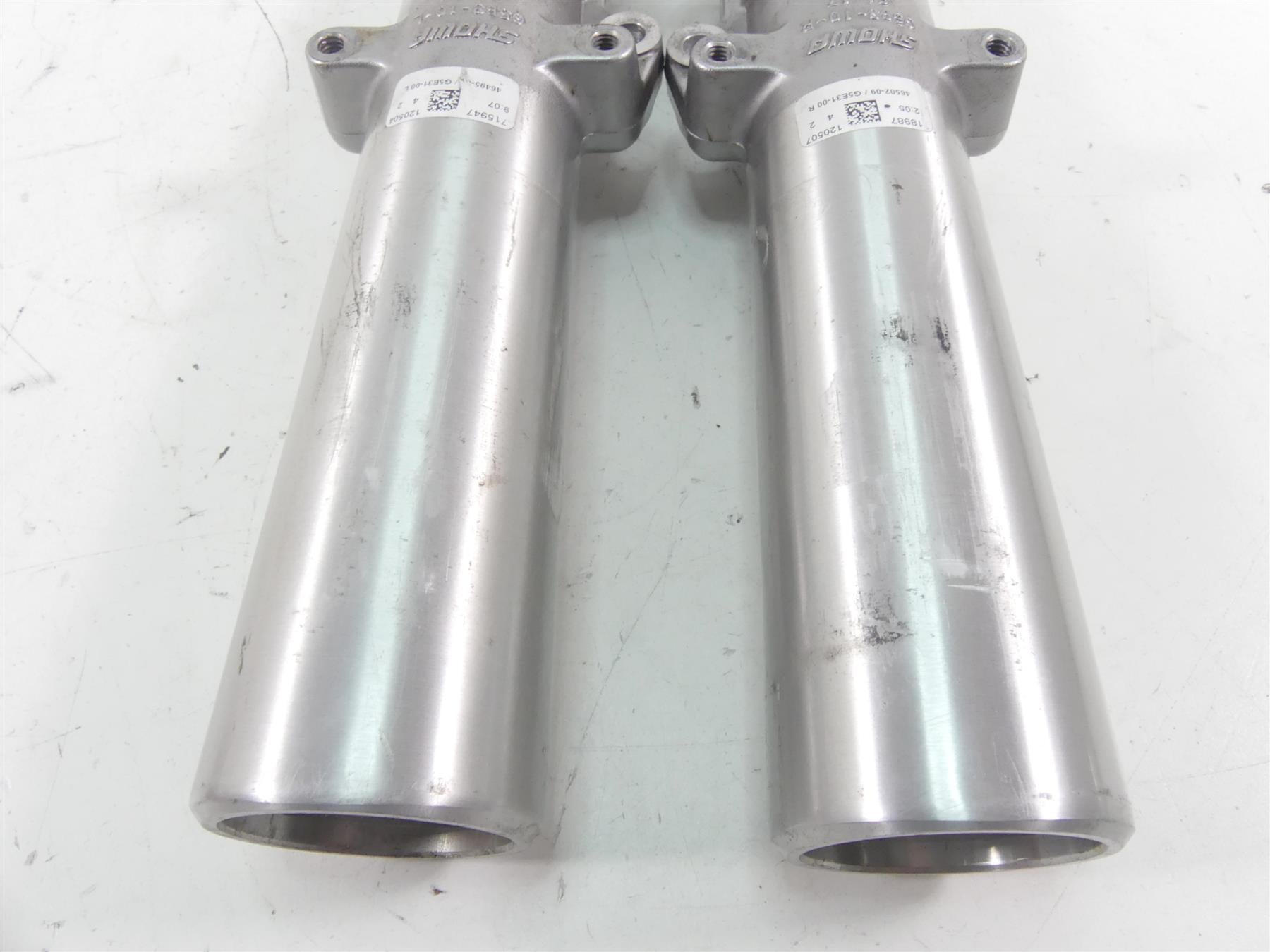 2012 Harley Touring FLHTK Electra Glide Showa Front Fork Leg Lowers 46495-09 {{ shop.shopifyCountryName }} - Mototech271