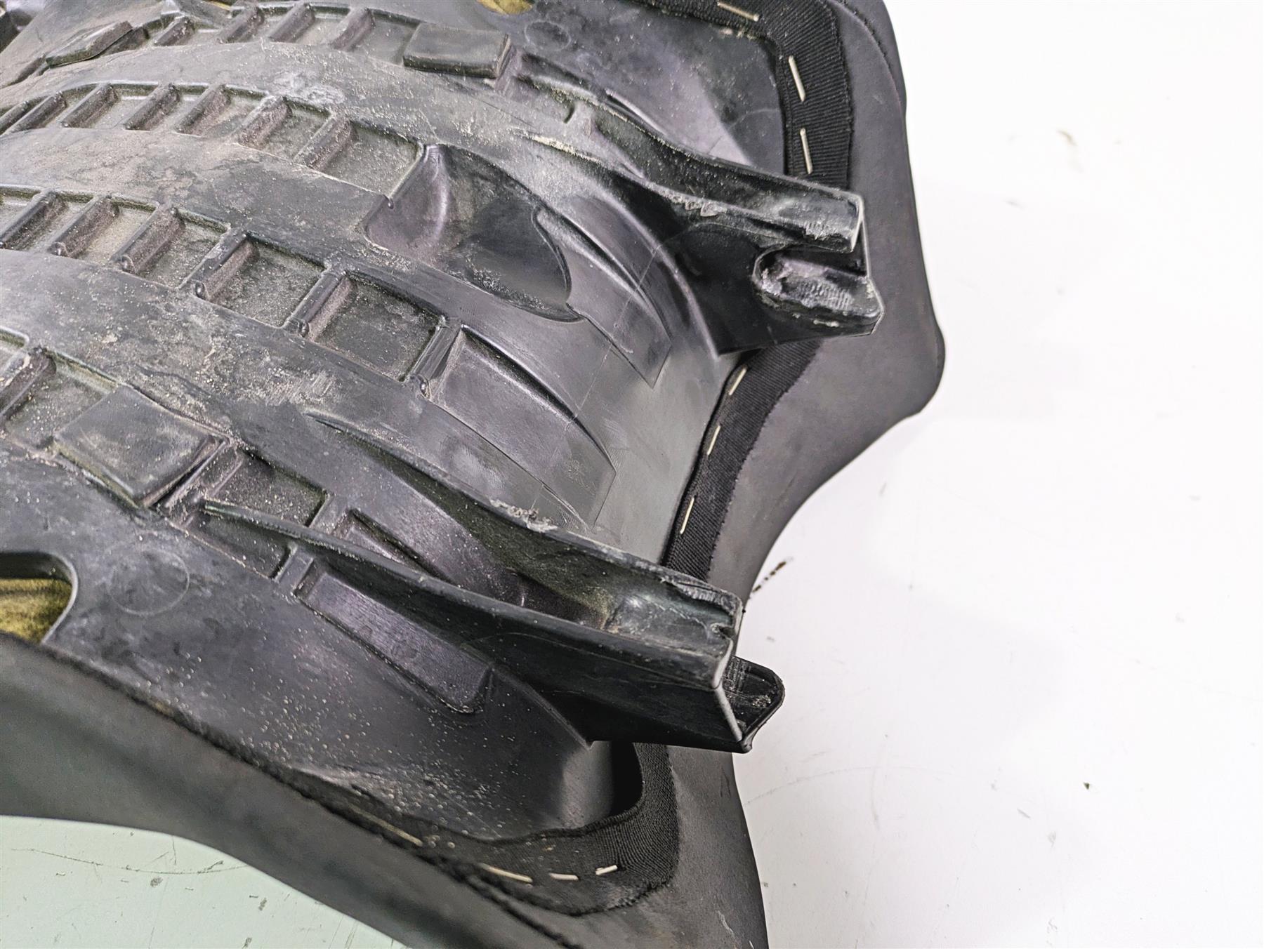 2017 Ducati Monster 1200 S Duo Seat Saddle 595P3312AA 59513311A {{ shop.shopifyCountryName }} - Mototech271
