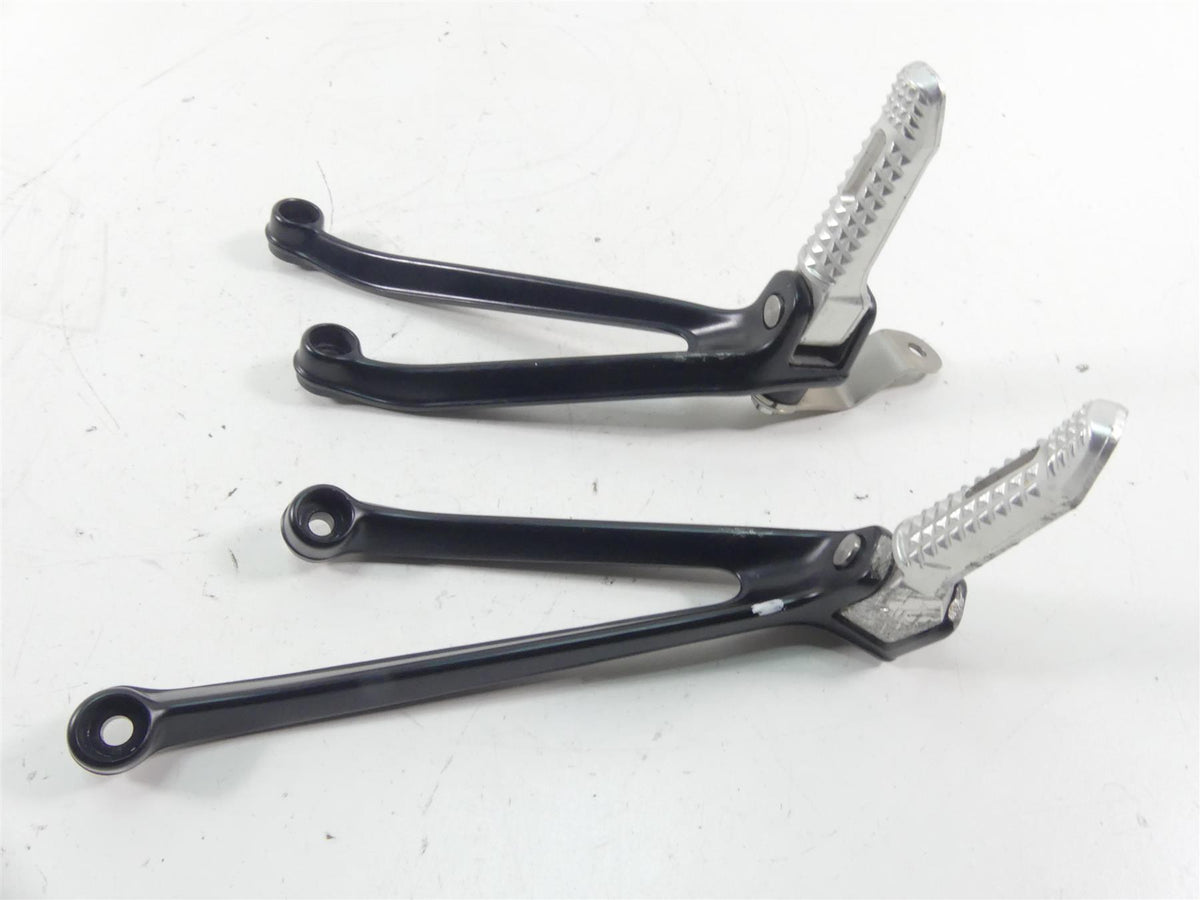 2012 BMW S1000RR K46 Rear Passenger Foot Peg Footpeg Rest Set 8521681 8521680 {{ shop.shopifyCountryName }} - Mototech271