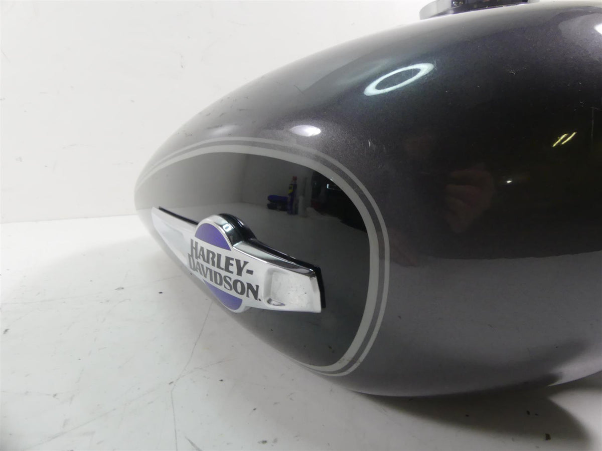 2014 Harley Sportster XL1200 C Custom Fuel Gas Petrol Tank 61000703 {{ shop.shopifyCountryName }} - Mototech271