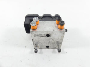 2011 Harley Touring FLTRU Road Glide Abs Brake Pump Unit Module 40601-08A
