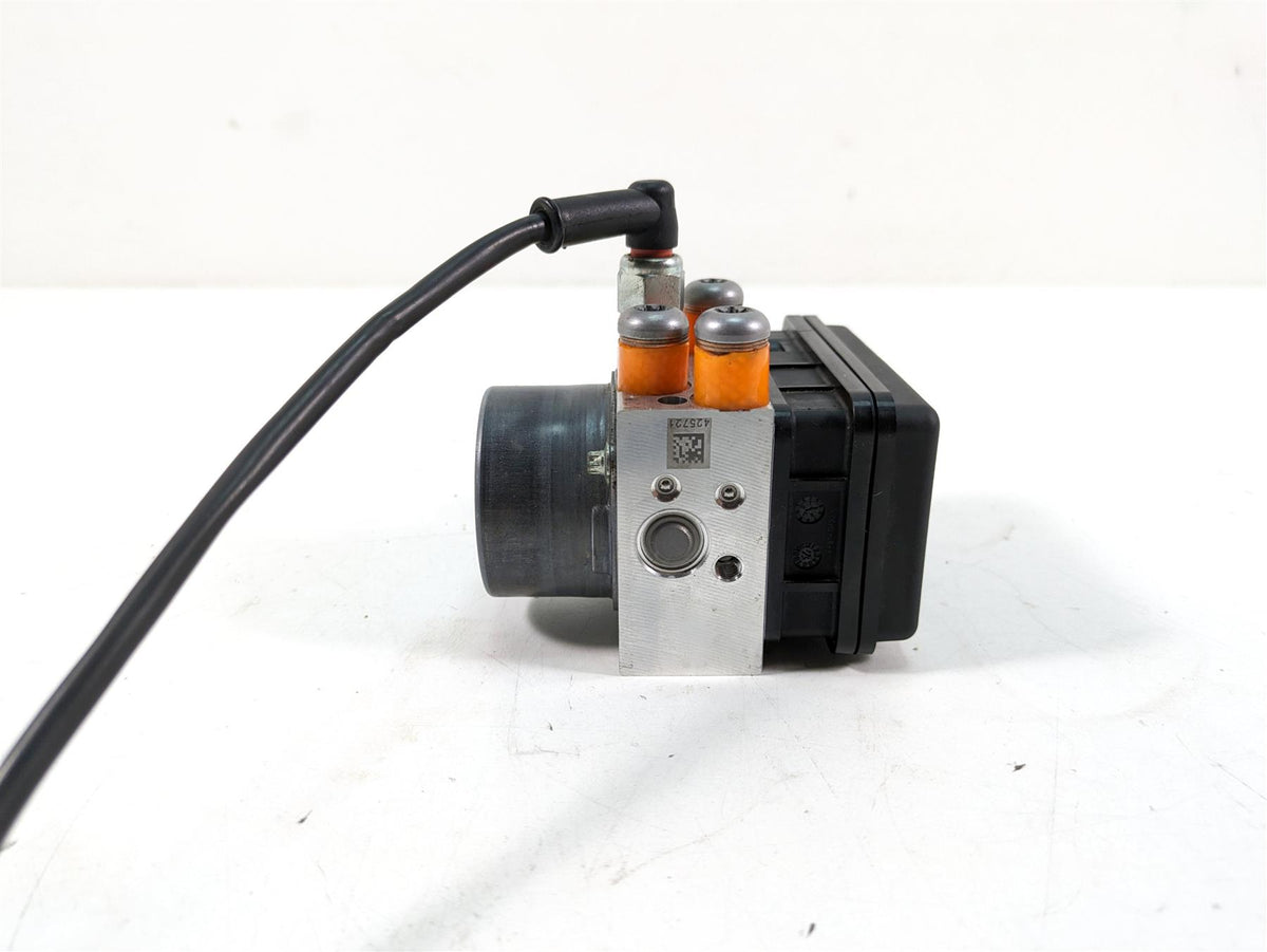 2018 KTM 1090 Adventure R Abs Brake Pump Pressure Unit Module 60842031000 {{ shop.shopifyCountryName }} - Mototech271
