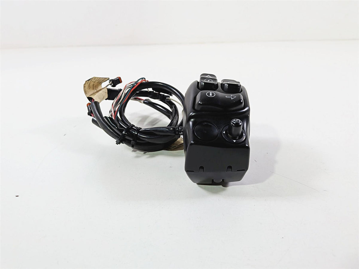 2016 Harley Touring FLHX Street Glide Right Hand Control Switch 71500129B {{ shop.shopifyCountryName }} - Mototech271