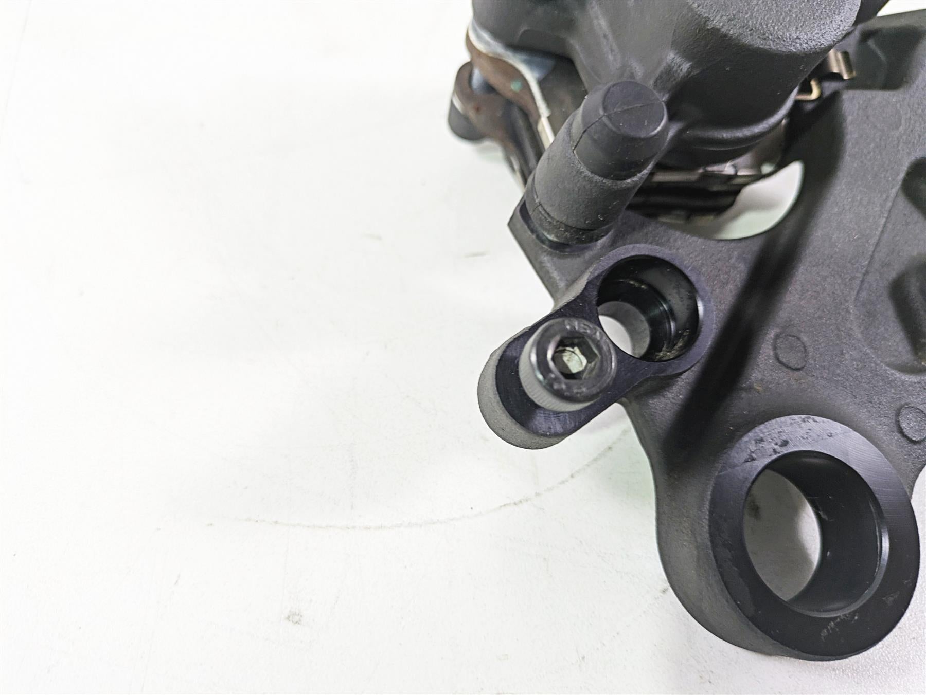 2020 Kawasaki ZX6R Ninja Nissin Rear Brake Caliper & Bracket 43080-0114-DJ {{ shop.shopifyCountryName }} - Mototech271
