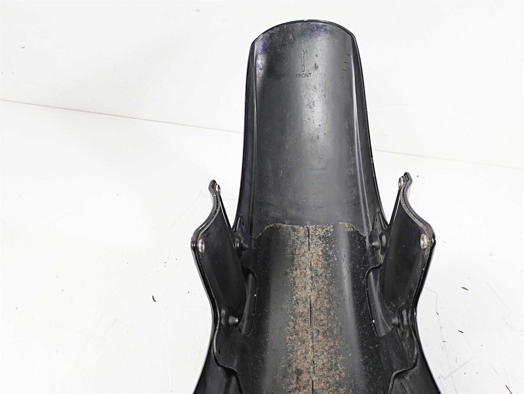2014 Moto Guzzi California 1400 Touring Front Fender B064099 {{ shop.shopifyCountryName }} - Mototech271