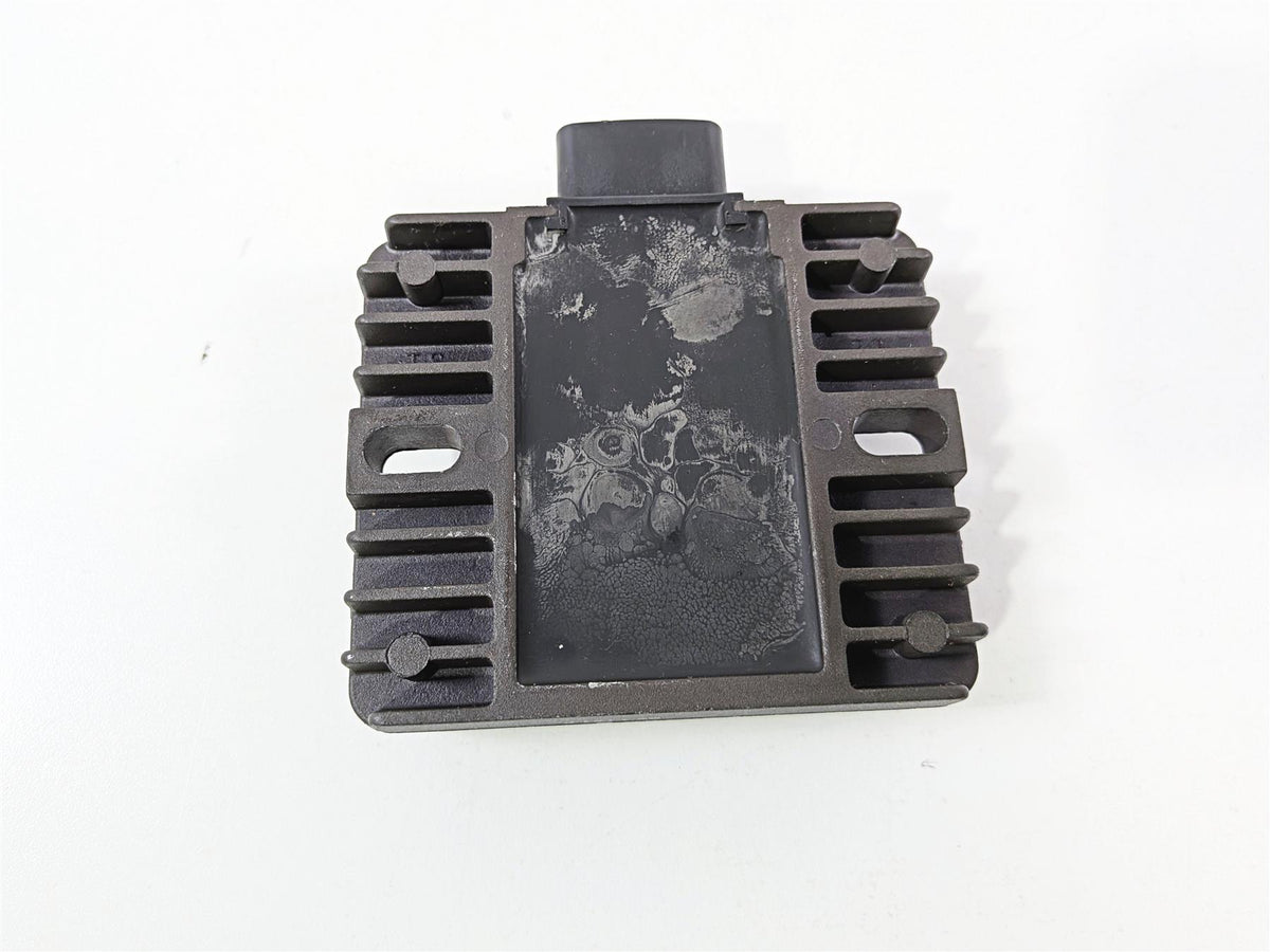 2006 Yamaha XVZ1300 Royal Star Rectifier Voltage Regulator 4XY-81960-00-00 {{ shop.shopifyCountryName }} - Mototech271