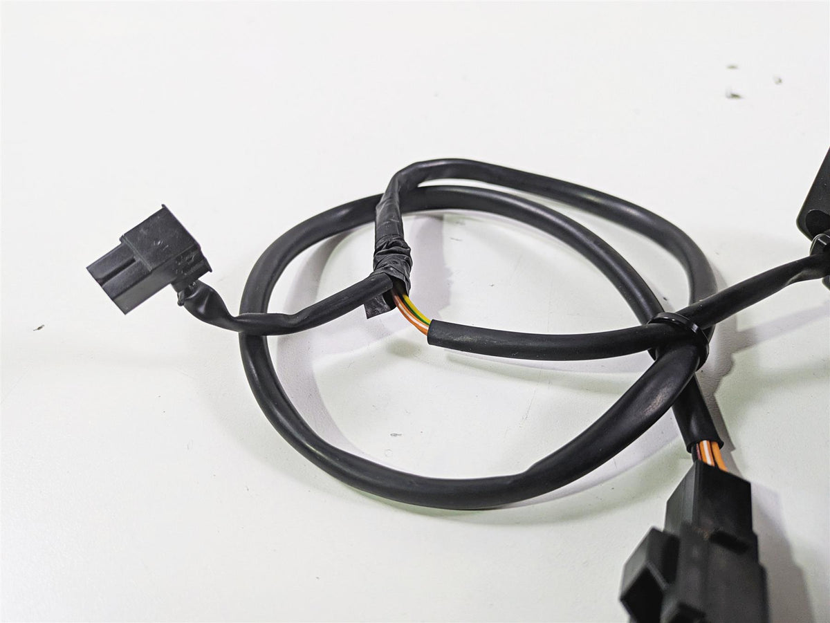 2019 Suzuki M109R VZR1800 Boulevard Right Hand Control Switch 37200-06J00 {{ shop.shopifyCountryName }} - Mototech271