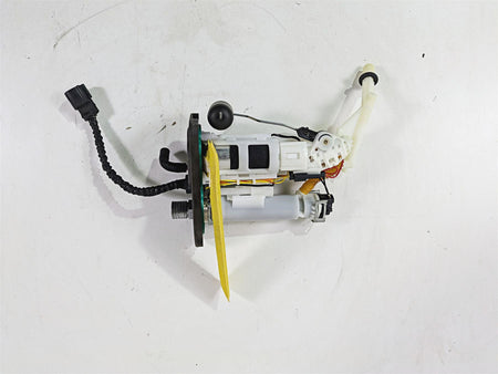 2021 Harley Softail FXST Standard Fuel Gas Petrol Pump + Lever Sender 61200043 {{ shop.shopifyCountryName }} - Mototech271