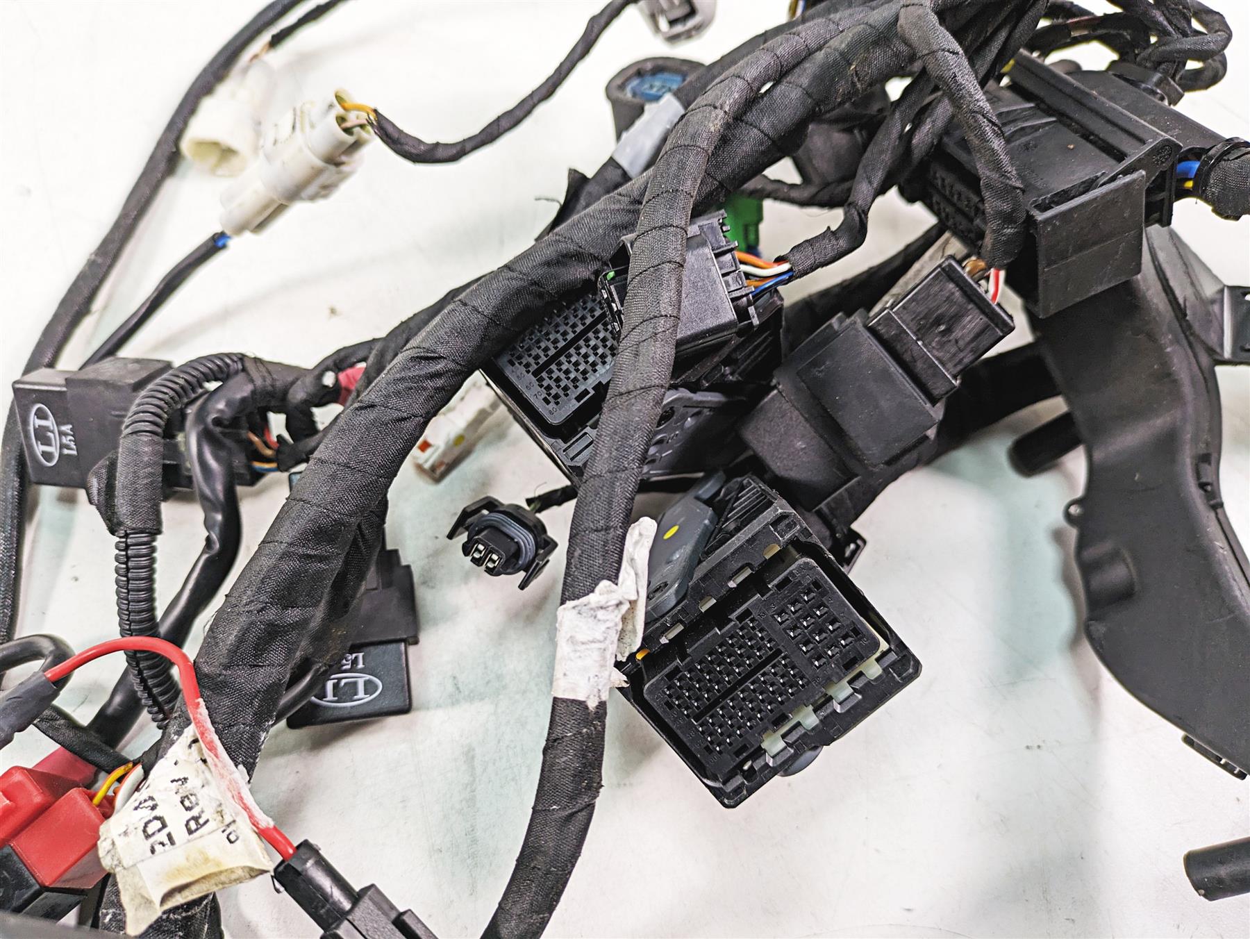 2021 Aprilia RS660 Main & Engine Wiring Harness Loom 2D000458 2D000459 {{ shop.shopifyCountryName }} - Mototech271