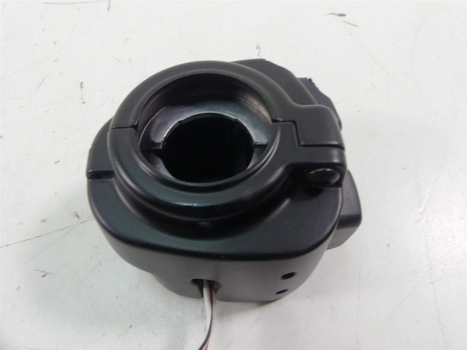 2020 Harley XL1200 CX Sportster Roadster Left Hand Control Switch -Read 71500292 {{ shop.shopifyCountryName }} - Mototech271