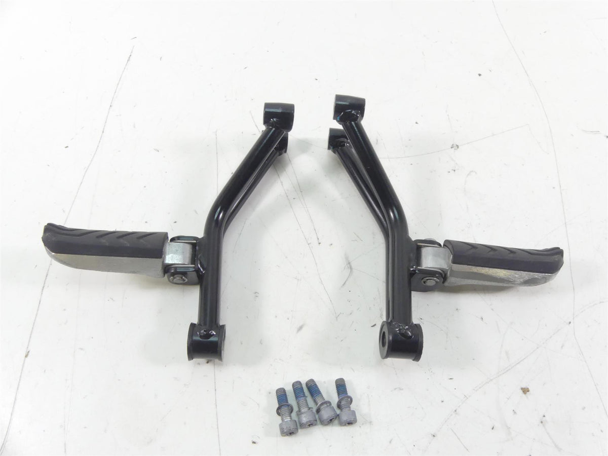 2016 Moto Guzzi V7 II Special 750 Rear Passenger Footpeg Set 2B000349 2B000348 {{ shop.shopifyCountryName }} - Mototech271
