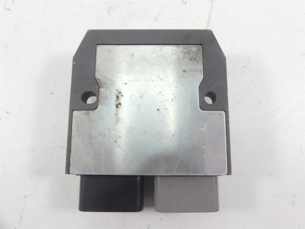 2017 Triumph Thruxton 1200 R Rectifier Voltage Regulator FH020AA T1300679 {{ shop.shopifyCountryName }} - Mototech271