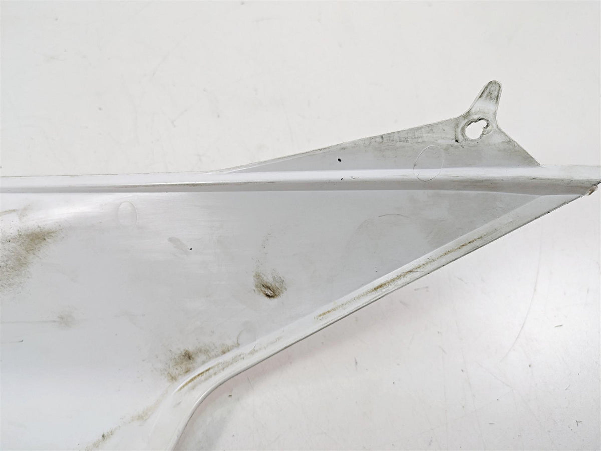 2018 KTM 1090 Adventure R Right Side Fuel Tank Fairing Cover - Read 60308051000 {{ shop.shopifyCountryName }} - Mototech271
